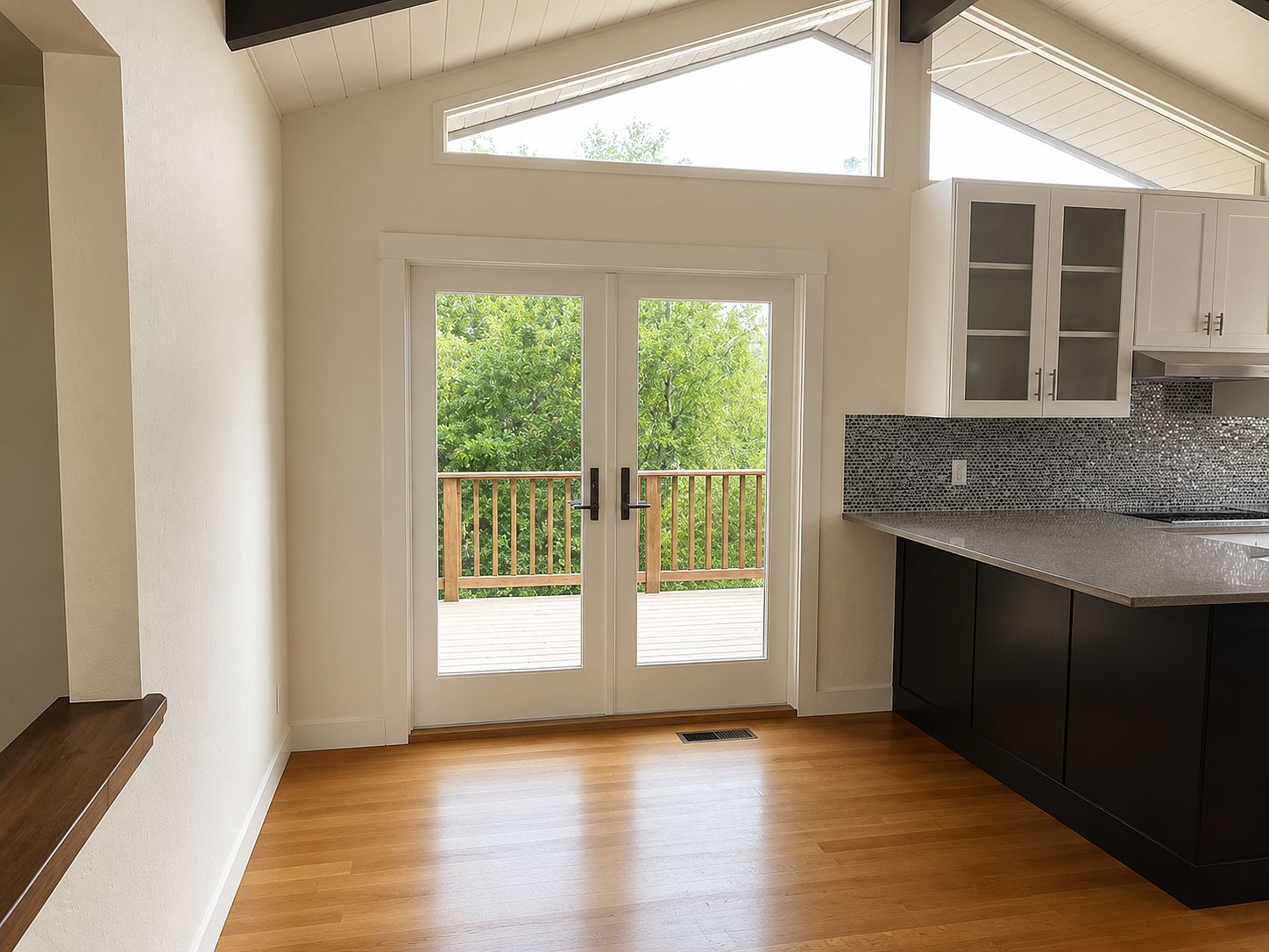 12 Graceland Dr photo 2