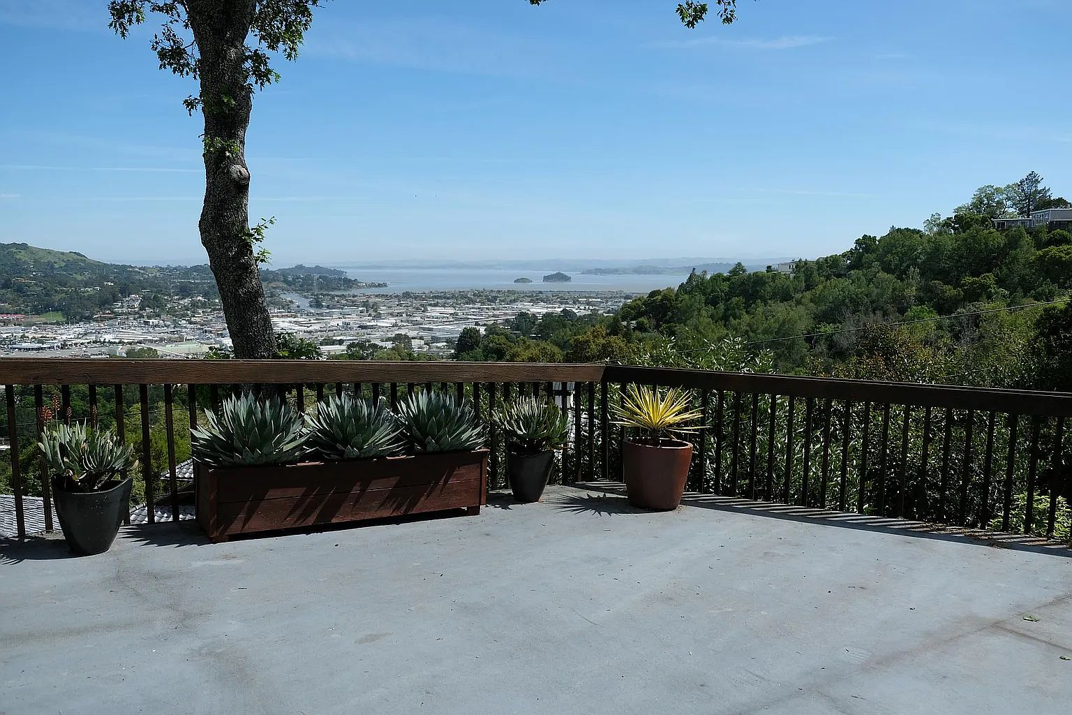 21 Southern Heights Blvd photo 3