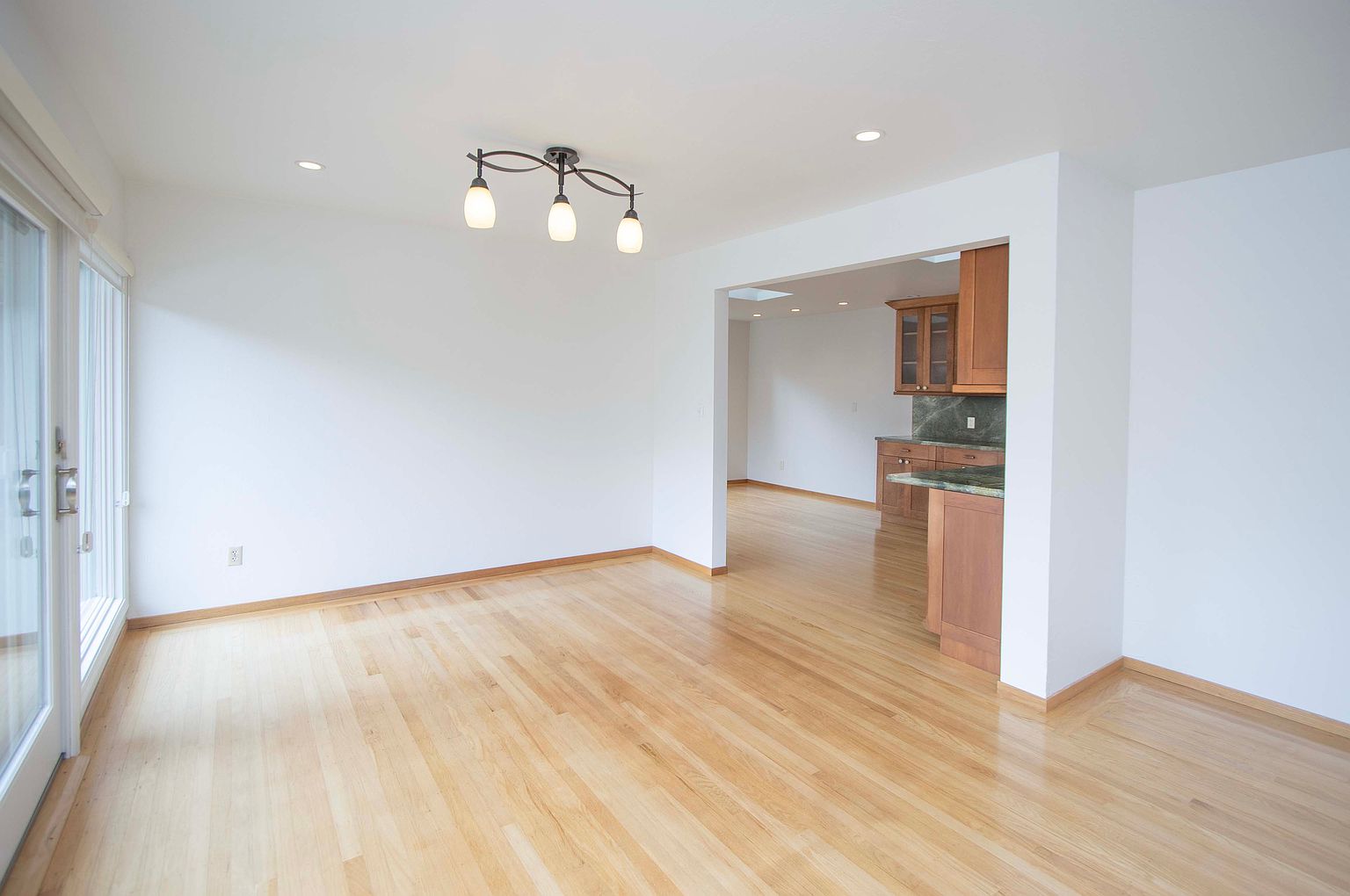 8 Azalea Dr photo 5