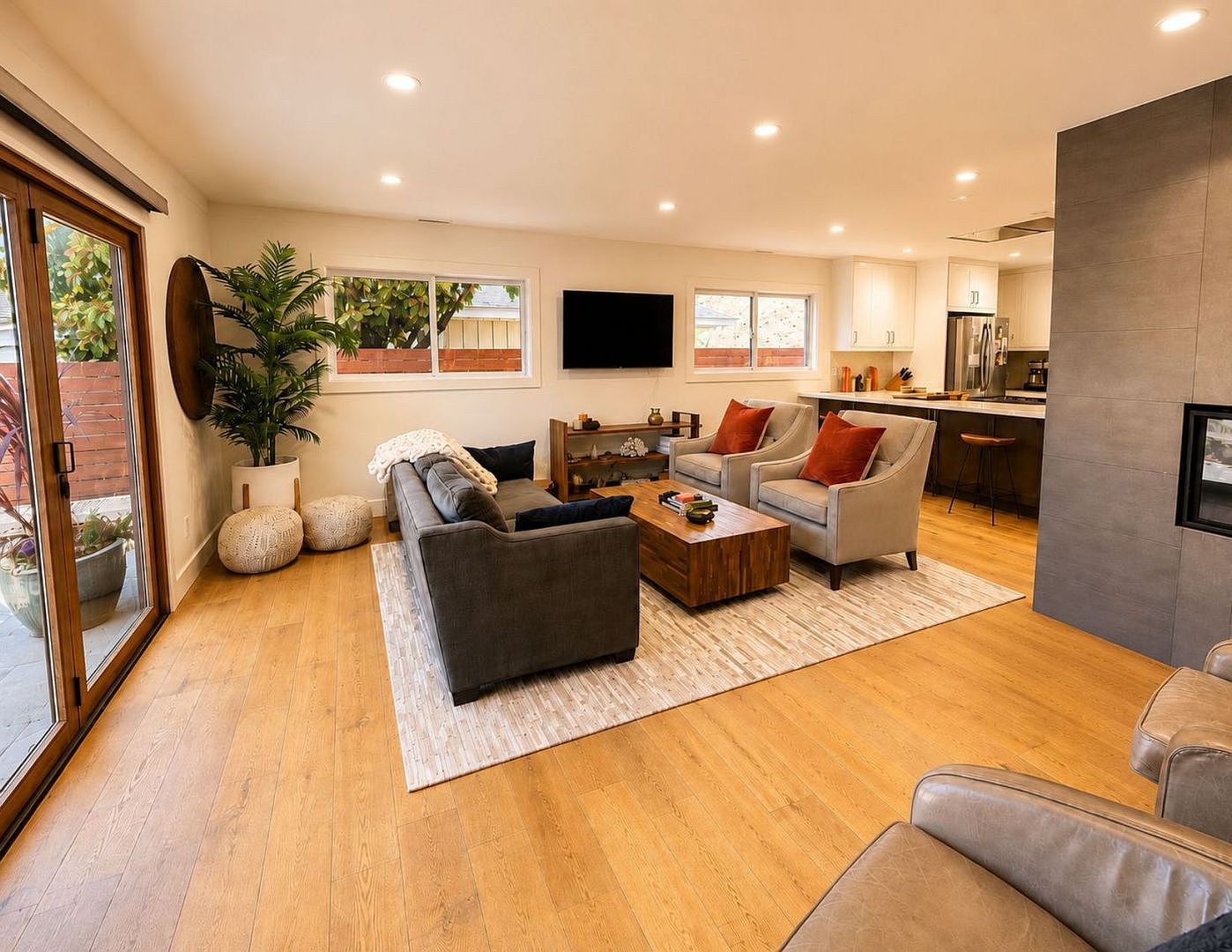 5 Enterprise Dr