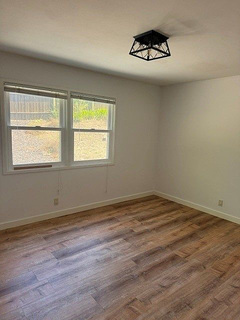 214 Meda Ln photo 2
