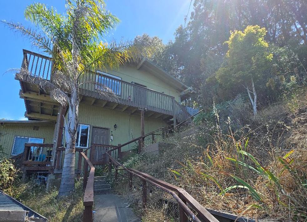 15 Dutton Ct photo 3