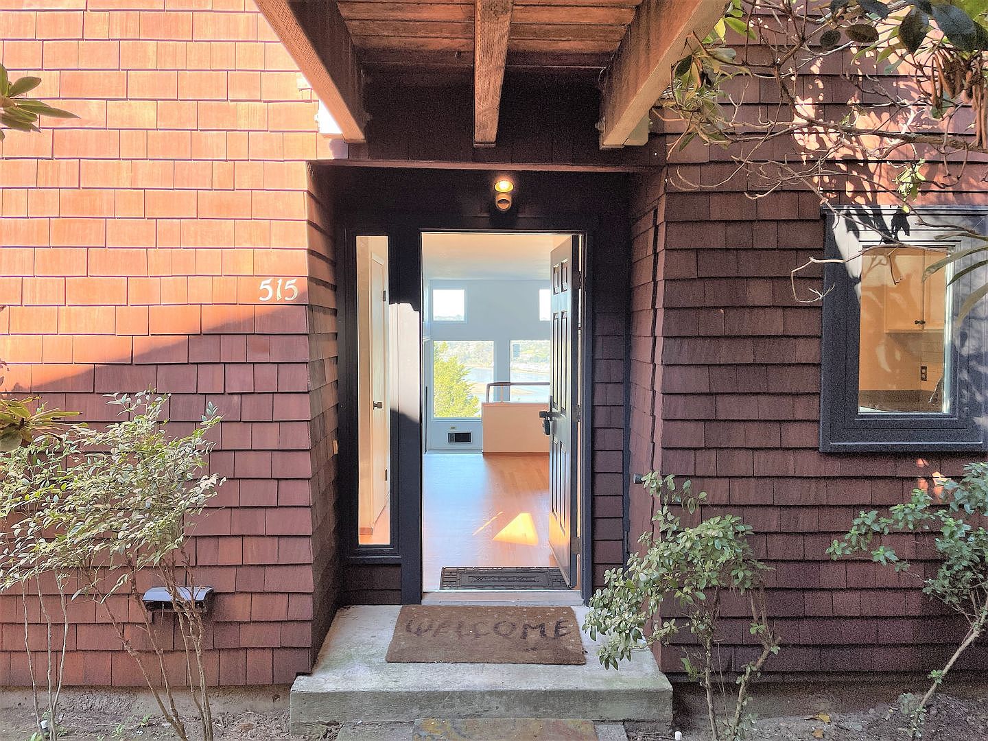 515 Headlands Ct photo 3