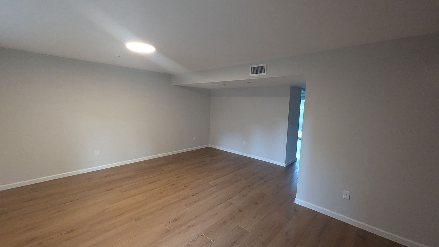 316 Capetown Ct photo 3