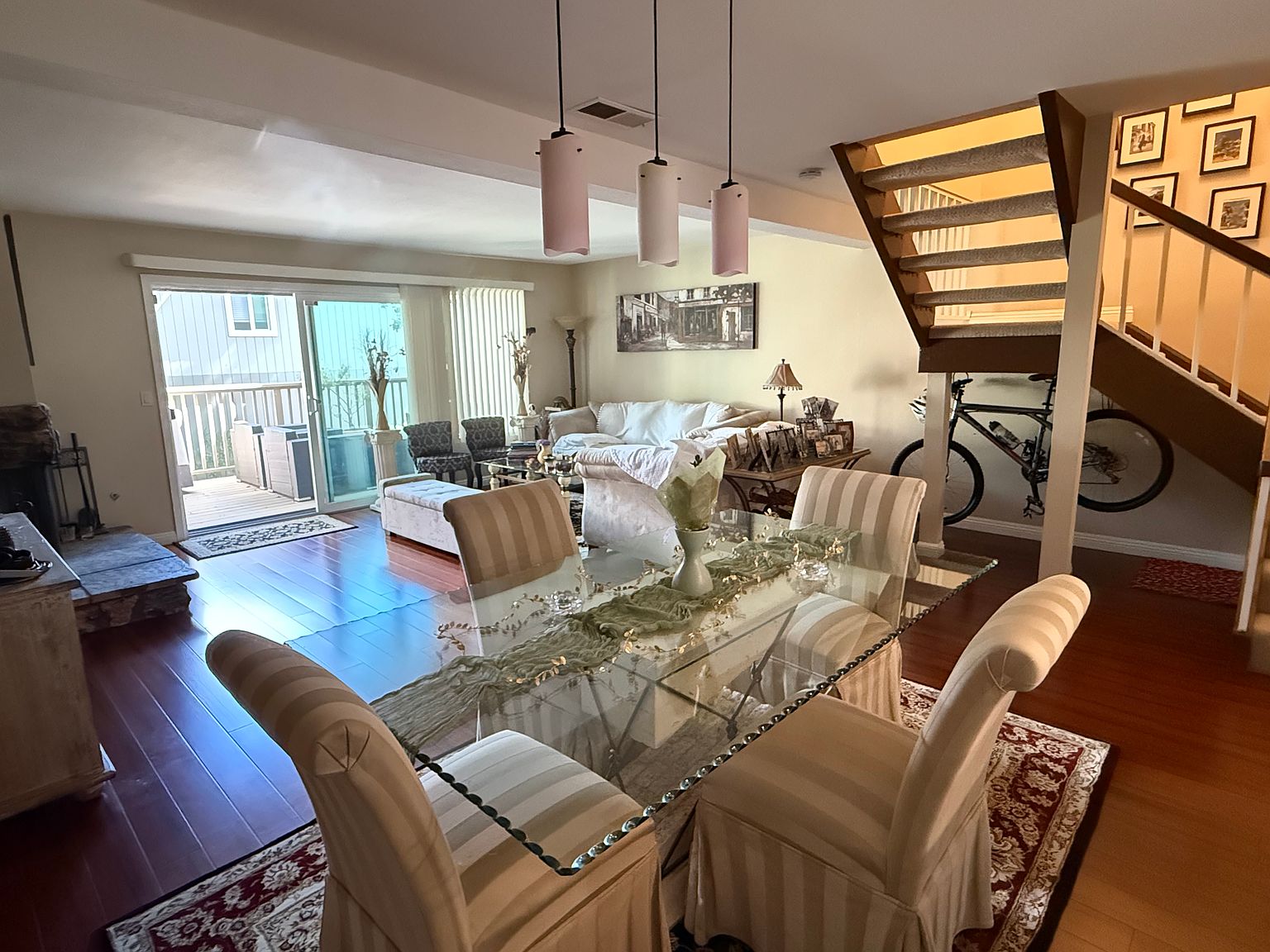 10 Park Crest Ct