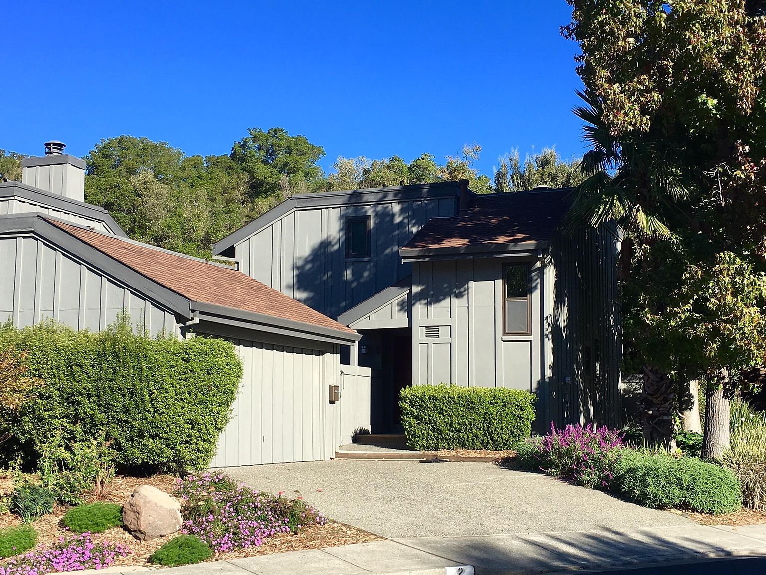 2 Sheldrake Ct photo 2
