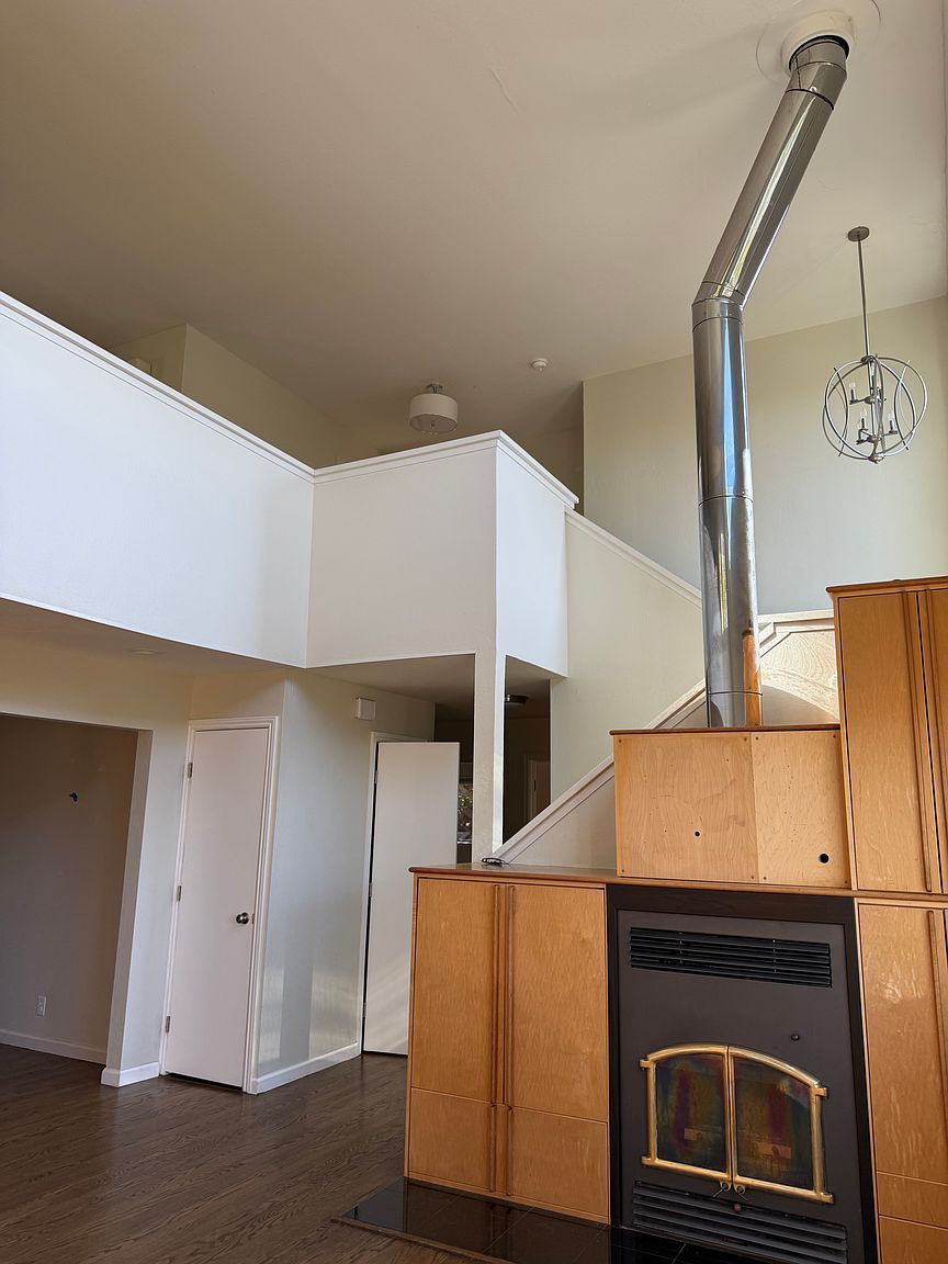 122 Garden Ave photo 4