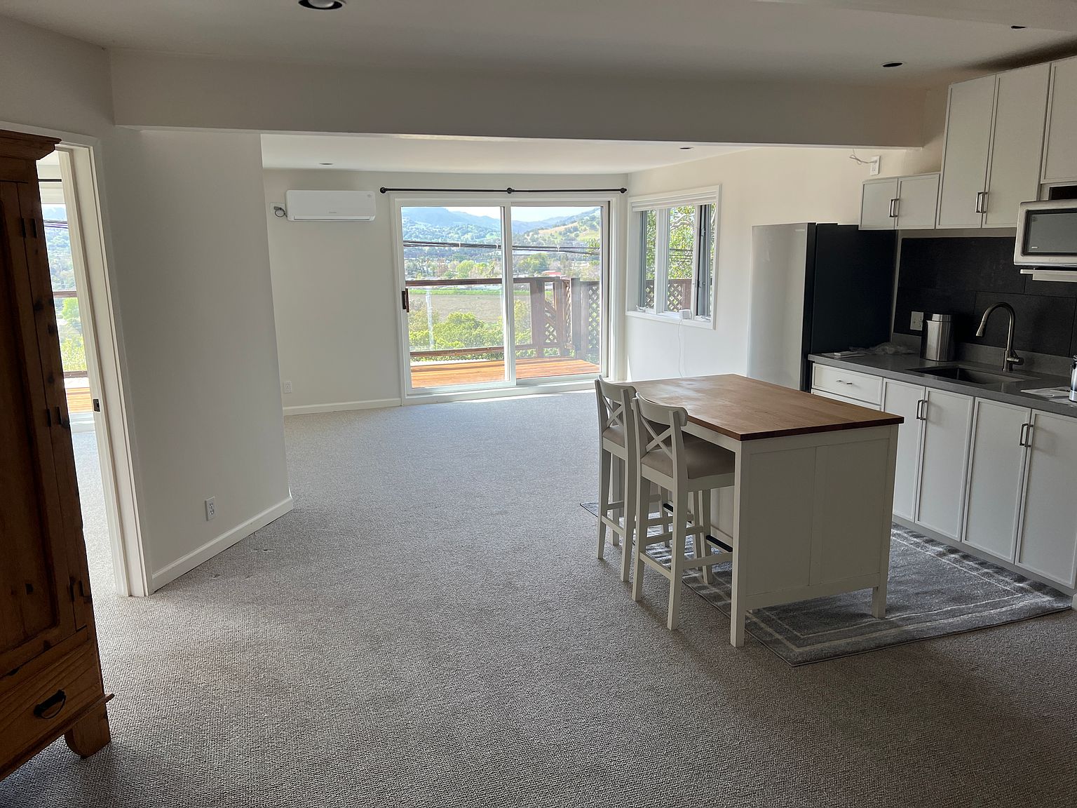 1BR/1BA Apartment on Upper Rd · San Rafael photo 2