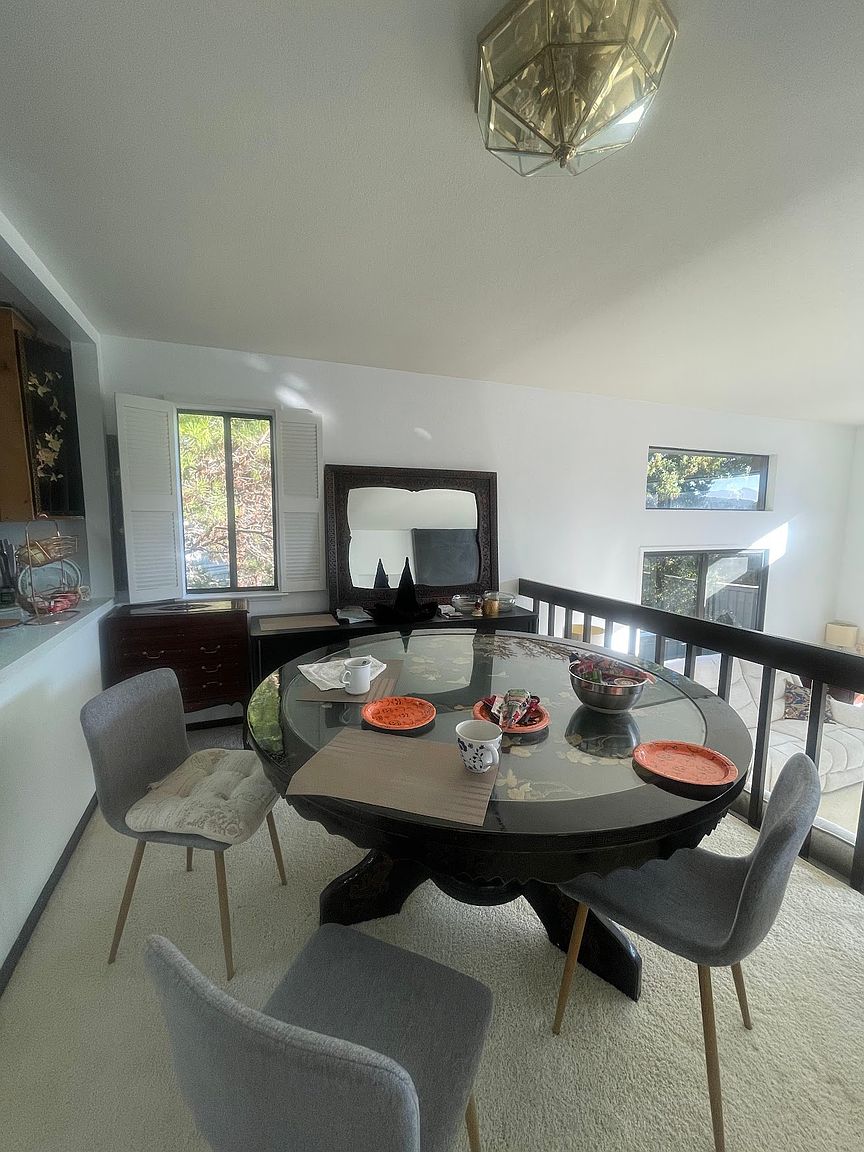 141 Knollwood Dr photo 3