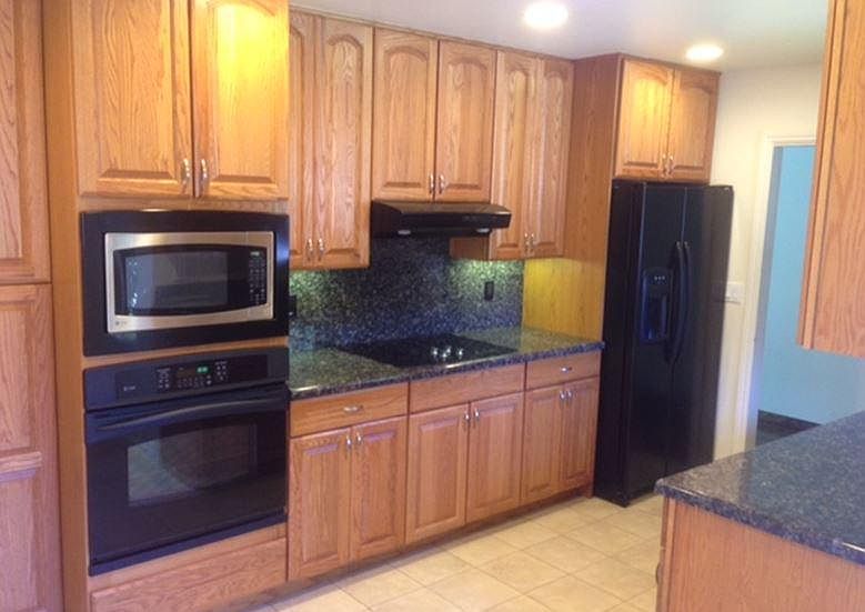 63 Robinhood Dr photo 3