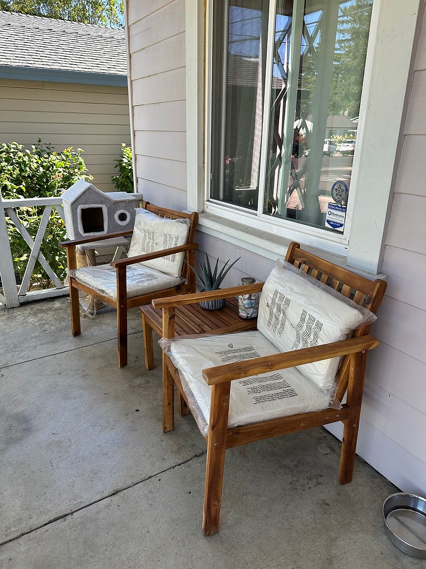 2015 Marin St photo 4