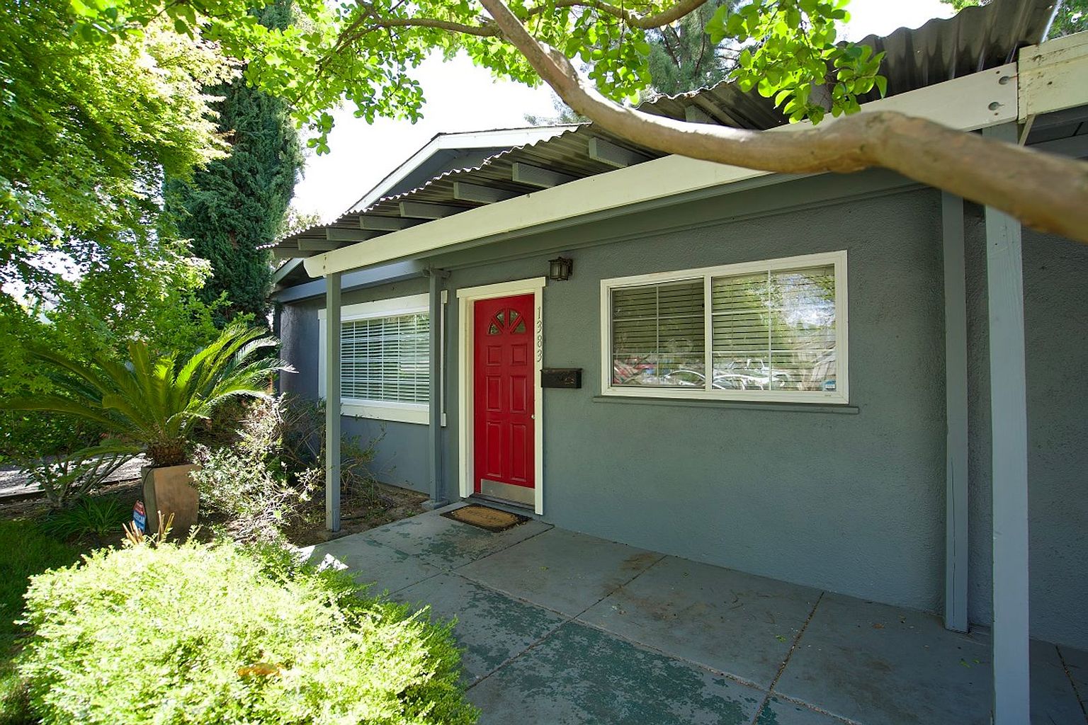 1383 Spruce St photo 3