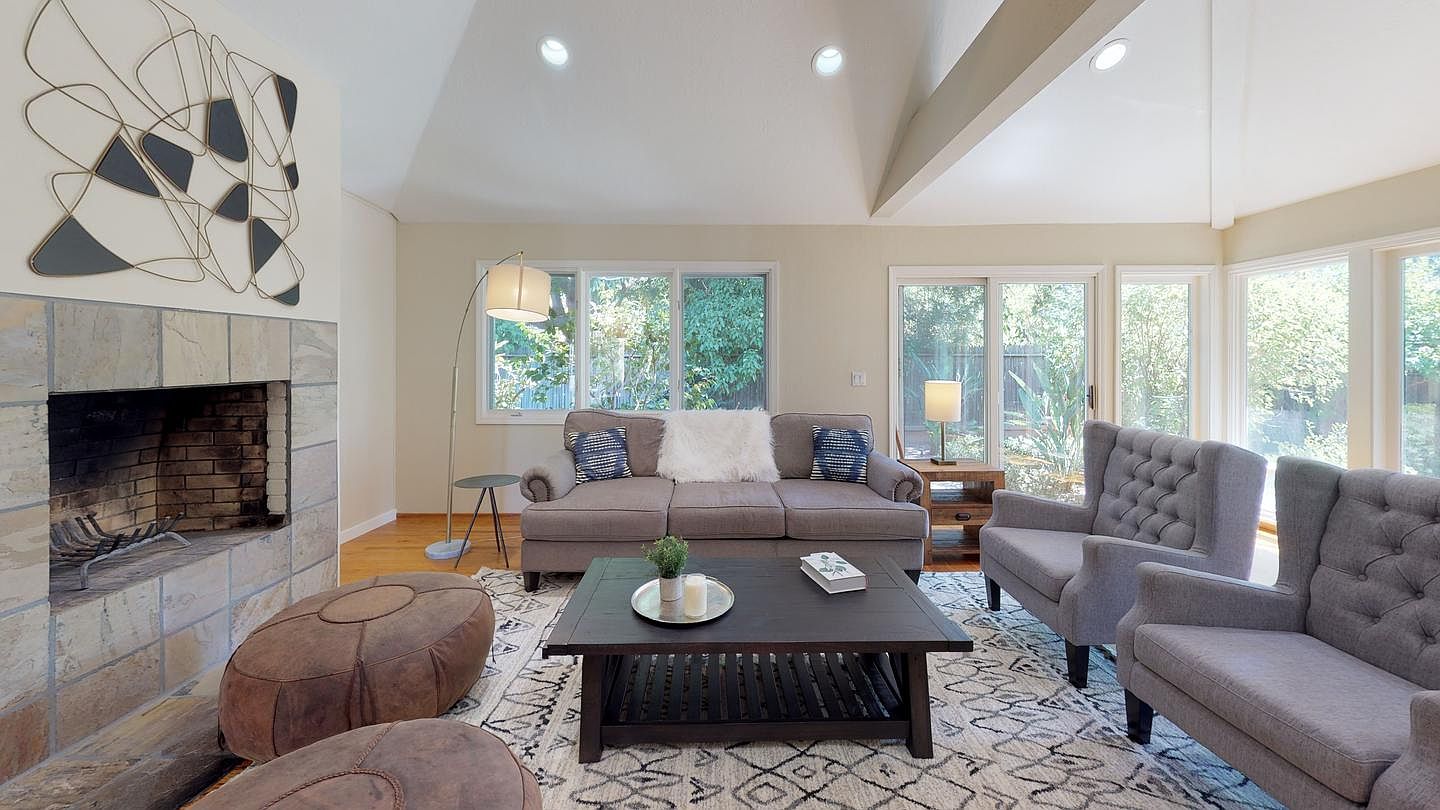 663 Newell Road, Palo Alto, CA 94303 photo 3