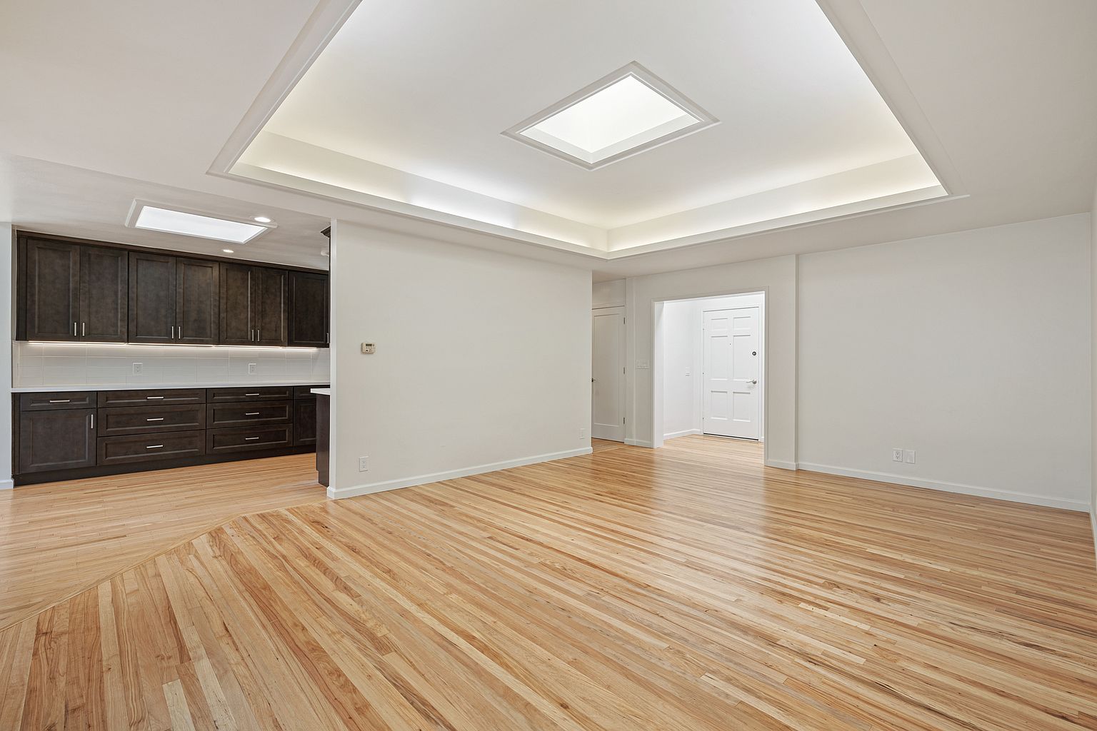 1351 Harker Ave photo 4