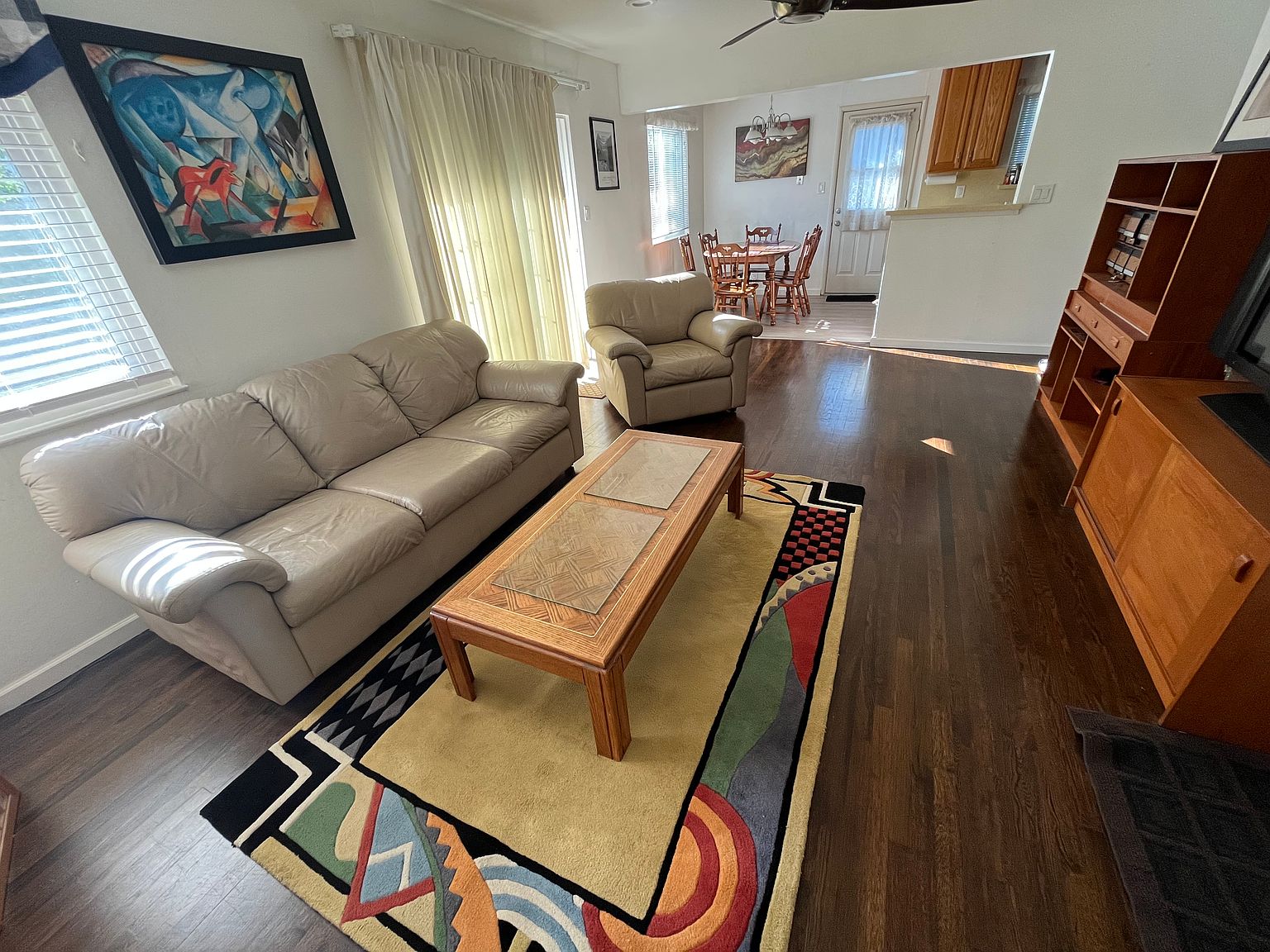 404 Bixby Dr photo 2