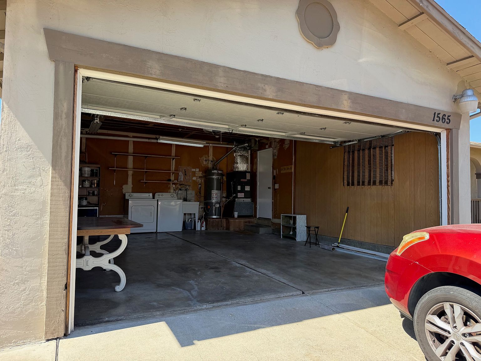 1565 Sonoma Dr photo 3