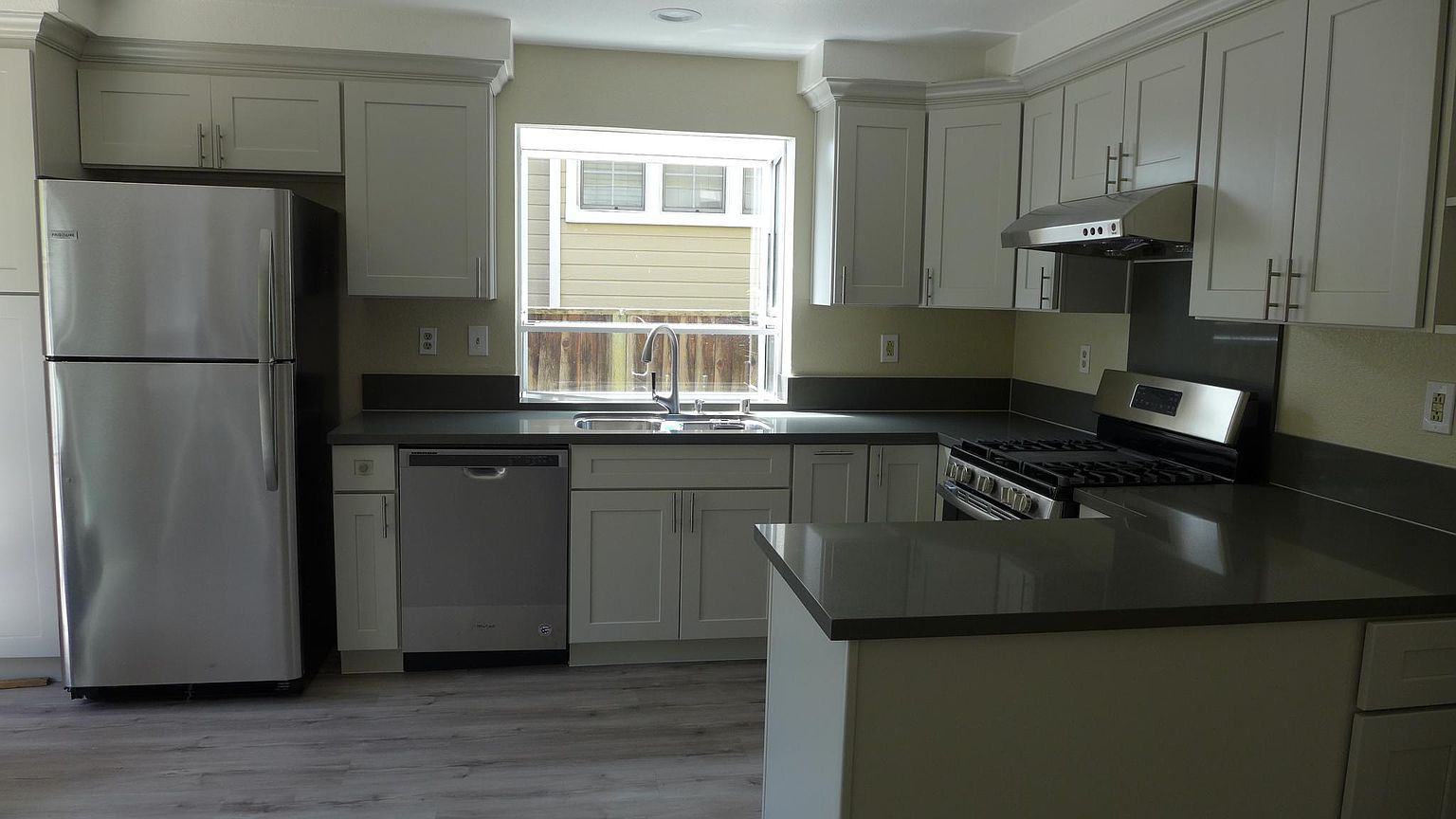 1BR/1BA Apartment on Cuciz Ln · Milpitas photo 3