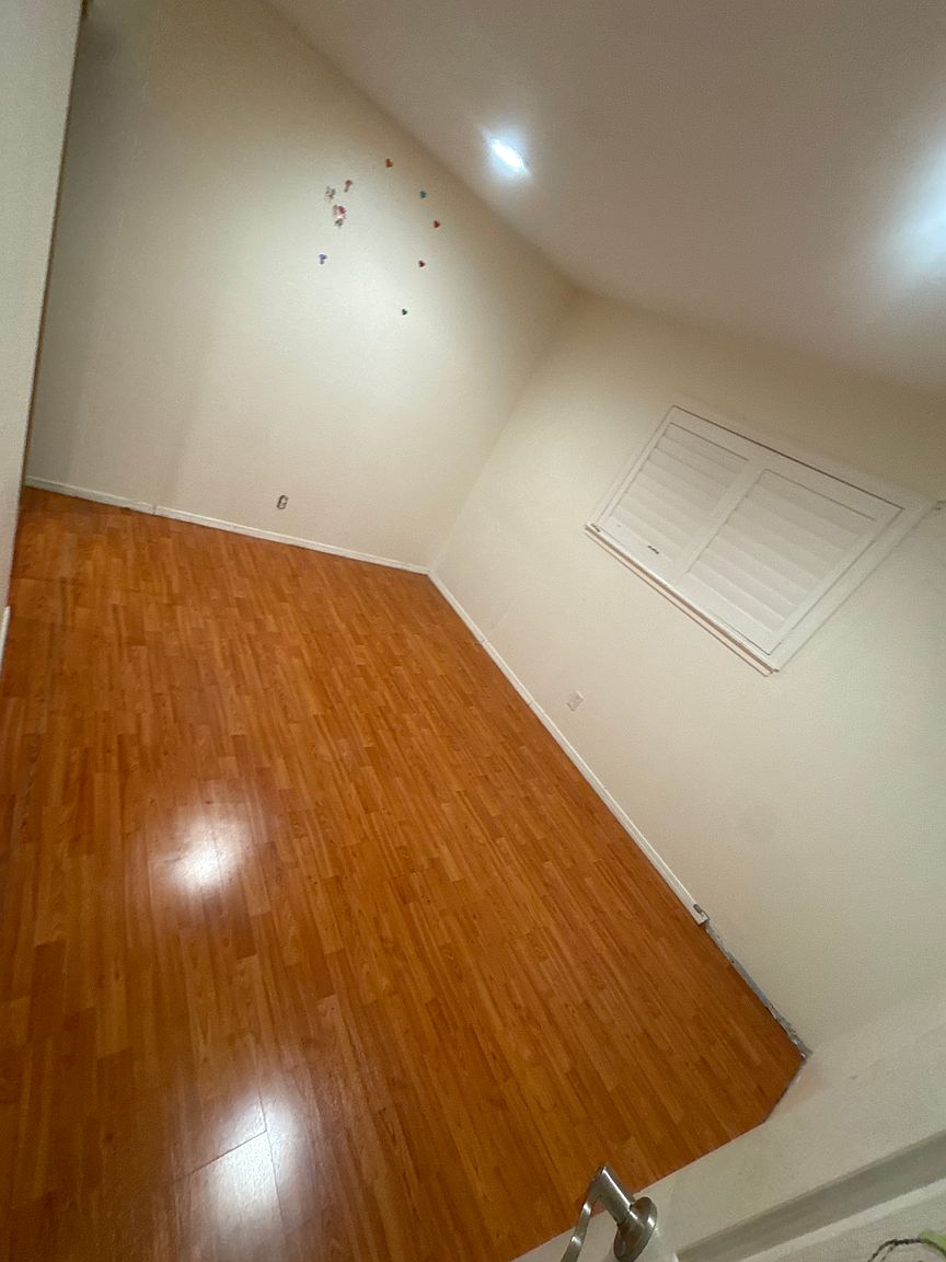 2137 Amberwood Ln photo 5