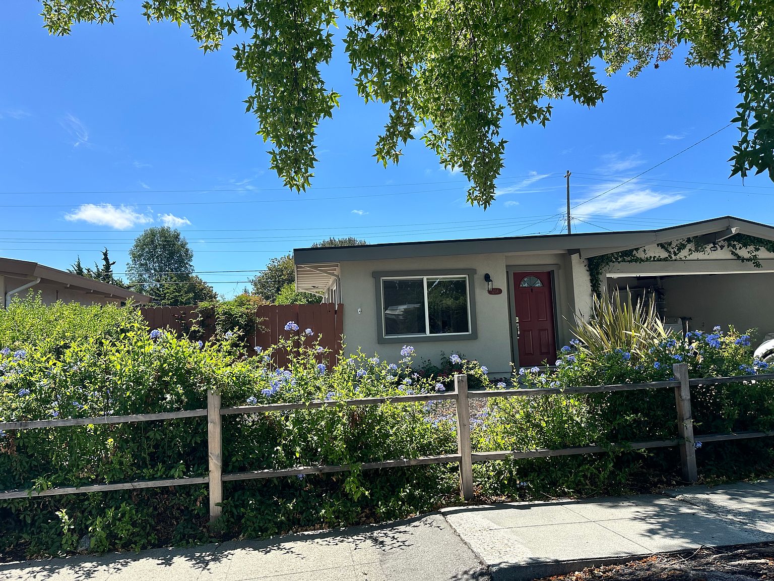 Houses on Pecos Way · Sunnyvale