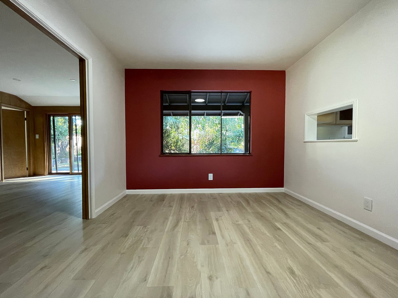 Palo Alto - Midtown, 4 Bed, 2 Bath Updated photo 5