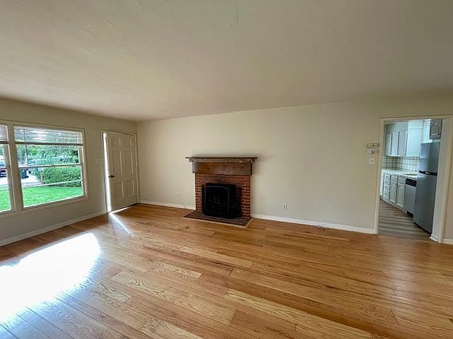 3BR/2BA Single Family House on Verdosa Dr · Palo Alto photo 3