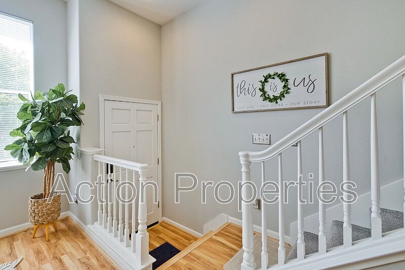 118 Pacchetti Way photo 5