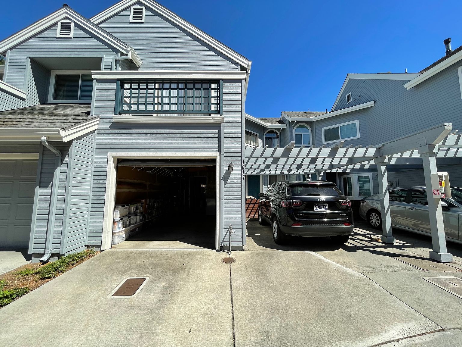 1017 Asbury Way photo 2