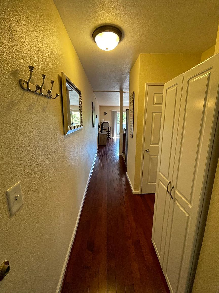 650 Alamo Ct photo 2