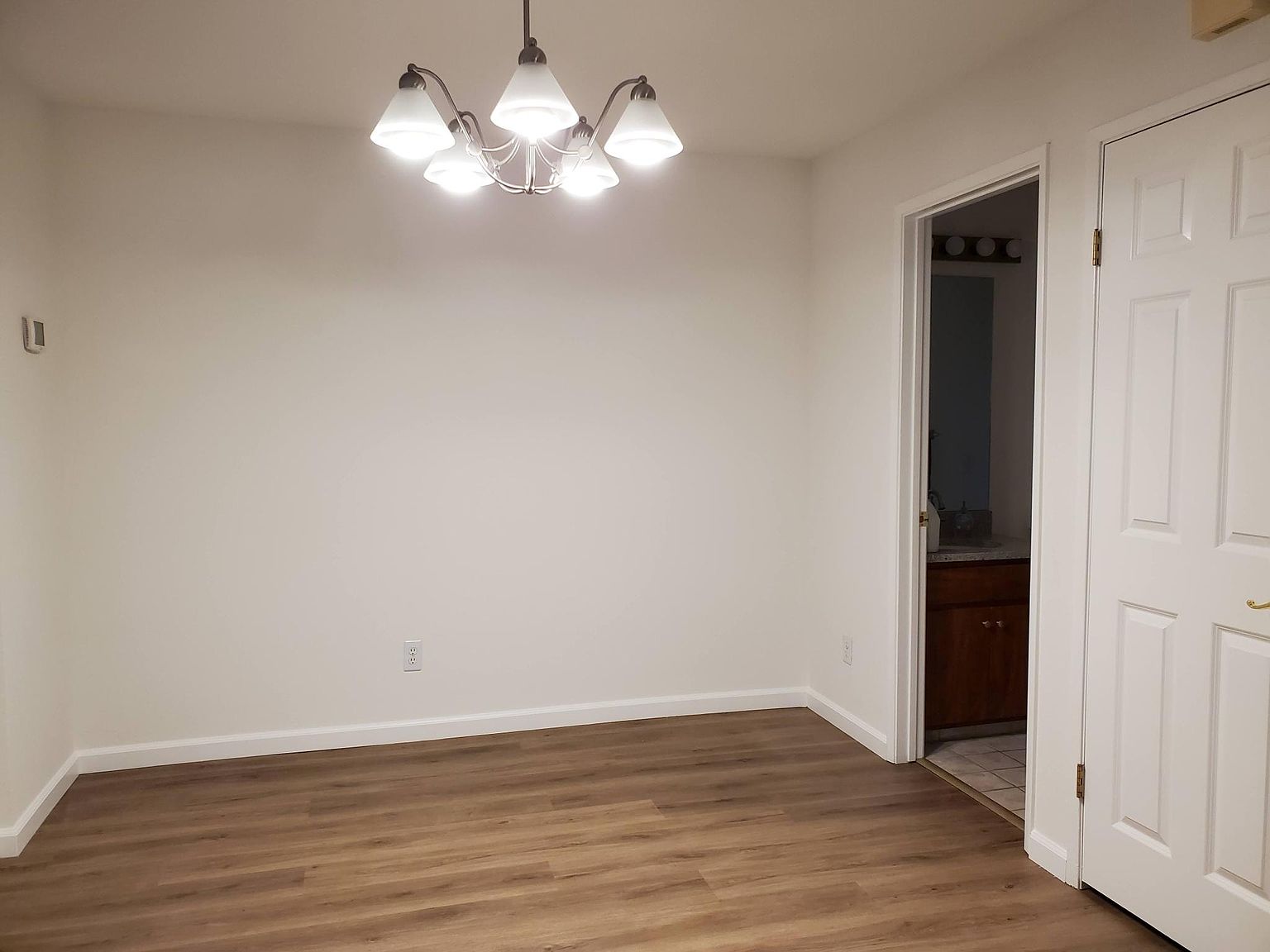 1019 Chula Vista Ter photo 4