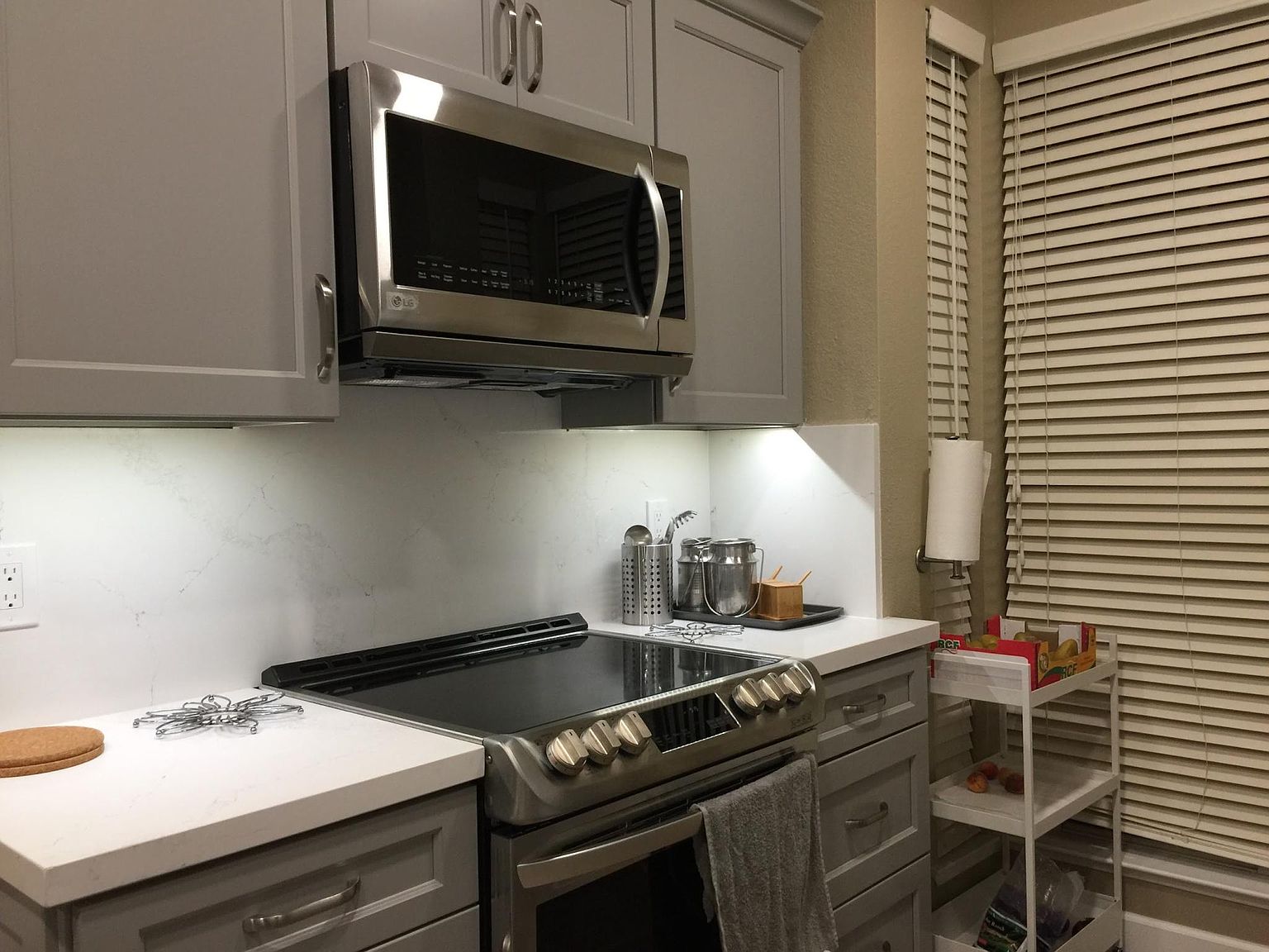 991 Belmont Ter photo 5