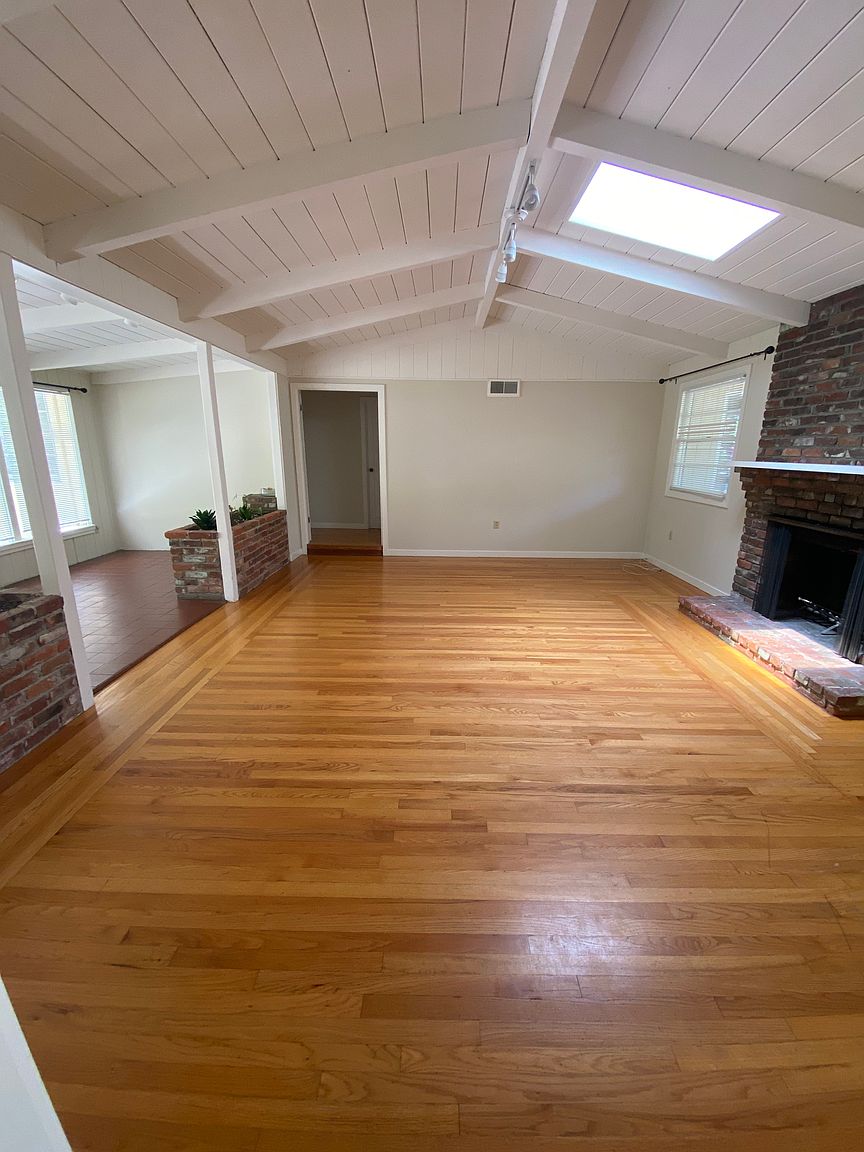 80 Sylvian Way photo 4