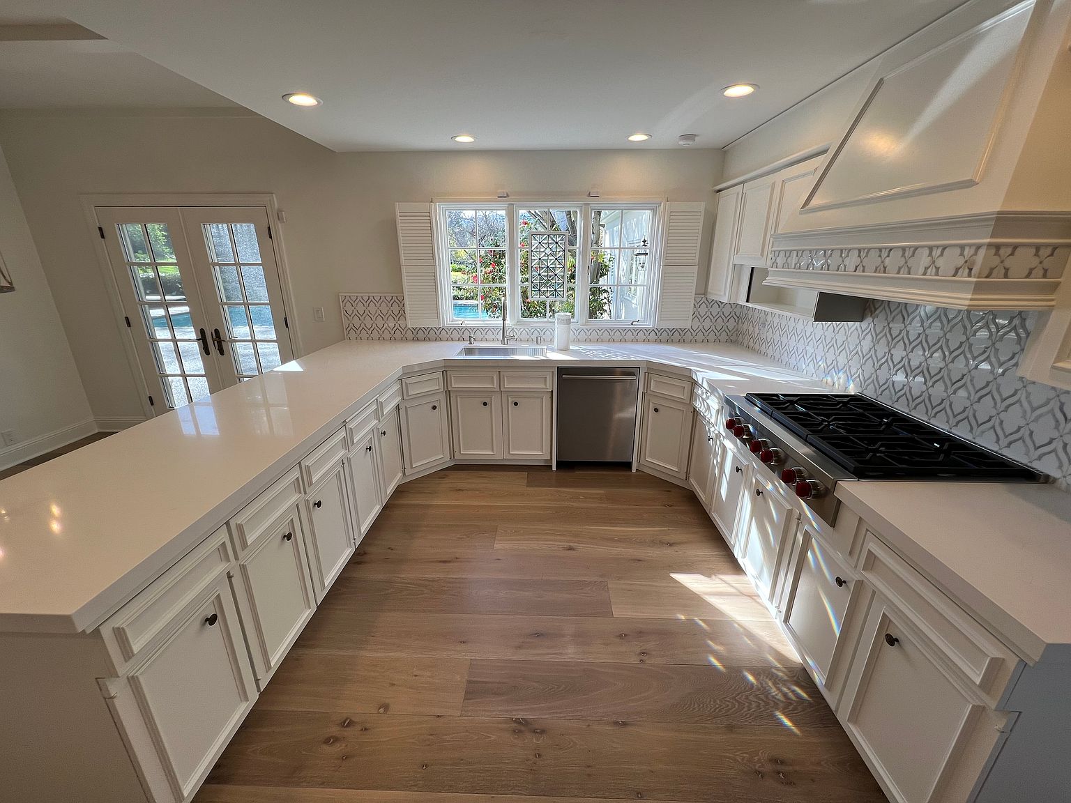 26070 W Fremont Rd photo 5