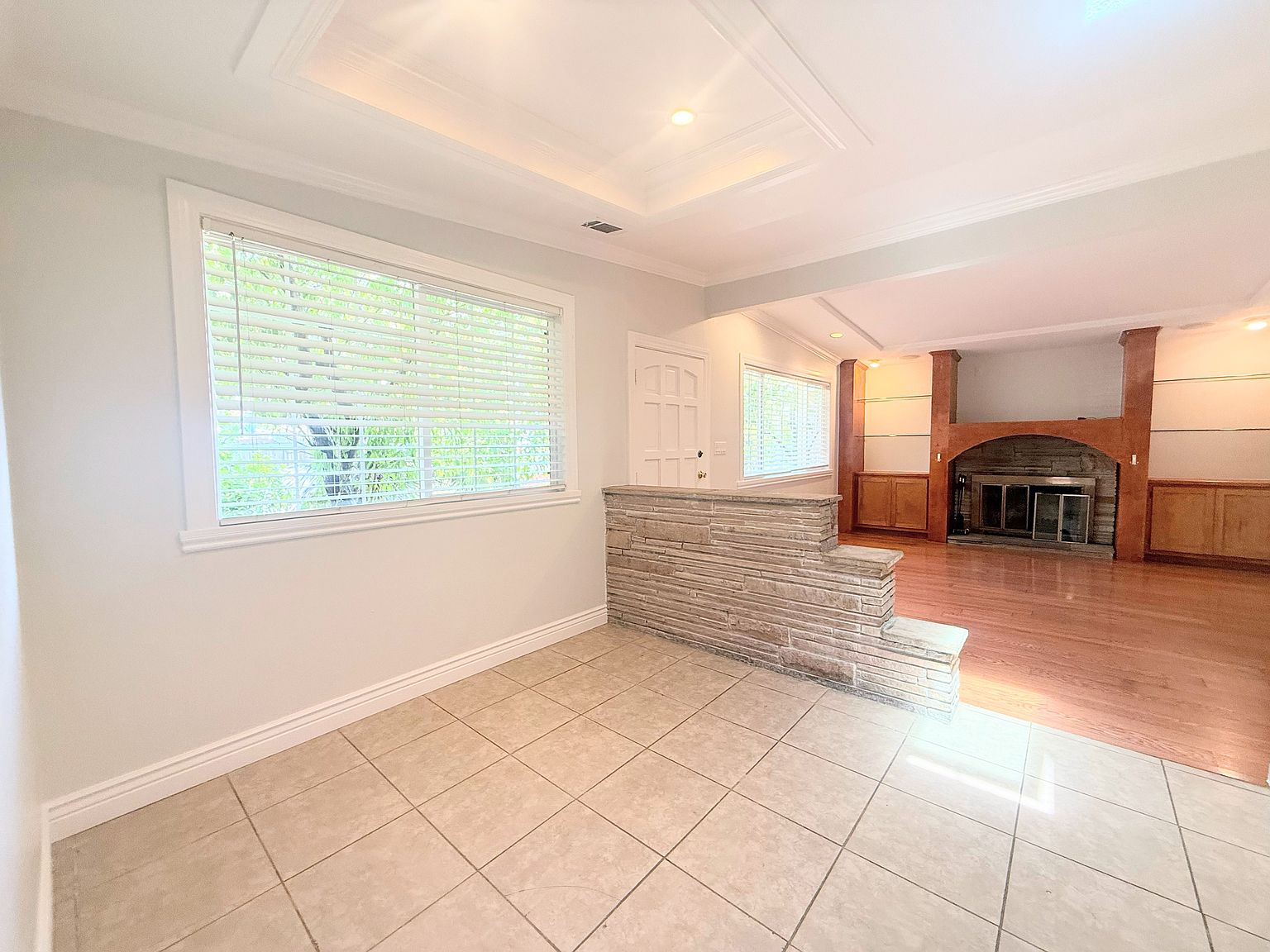760 Madrone Ave photo 4