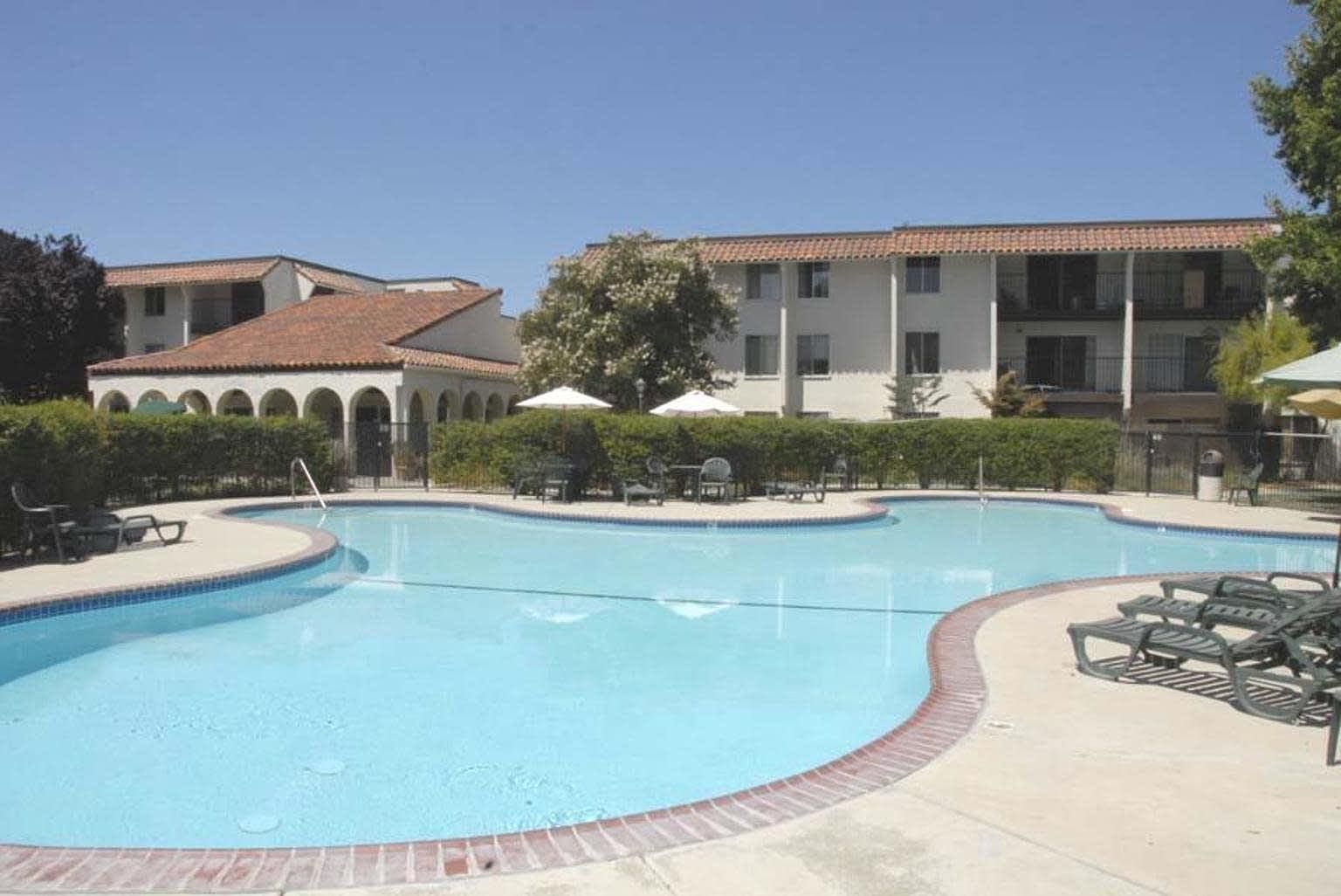 1720 Halford Ave Santa Clara, CA 95051 photo 2