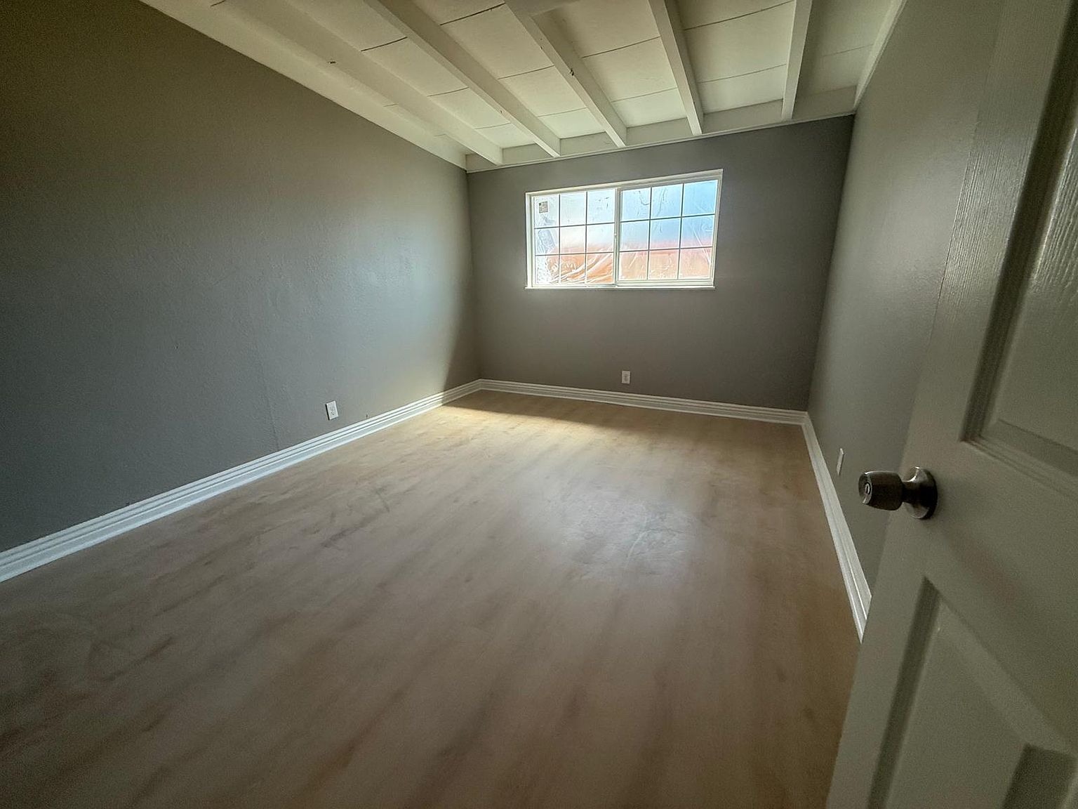 1345 Cabrillo Ave photo 4