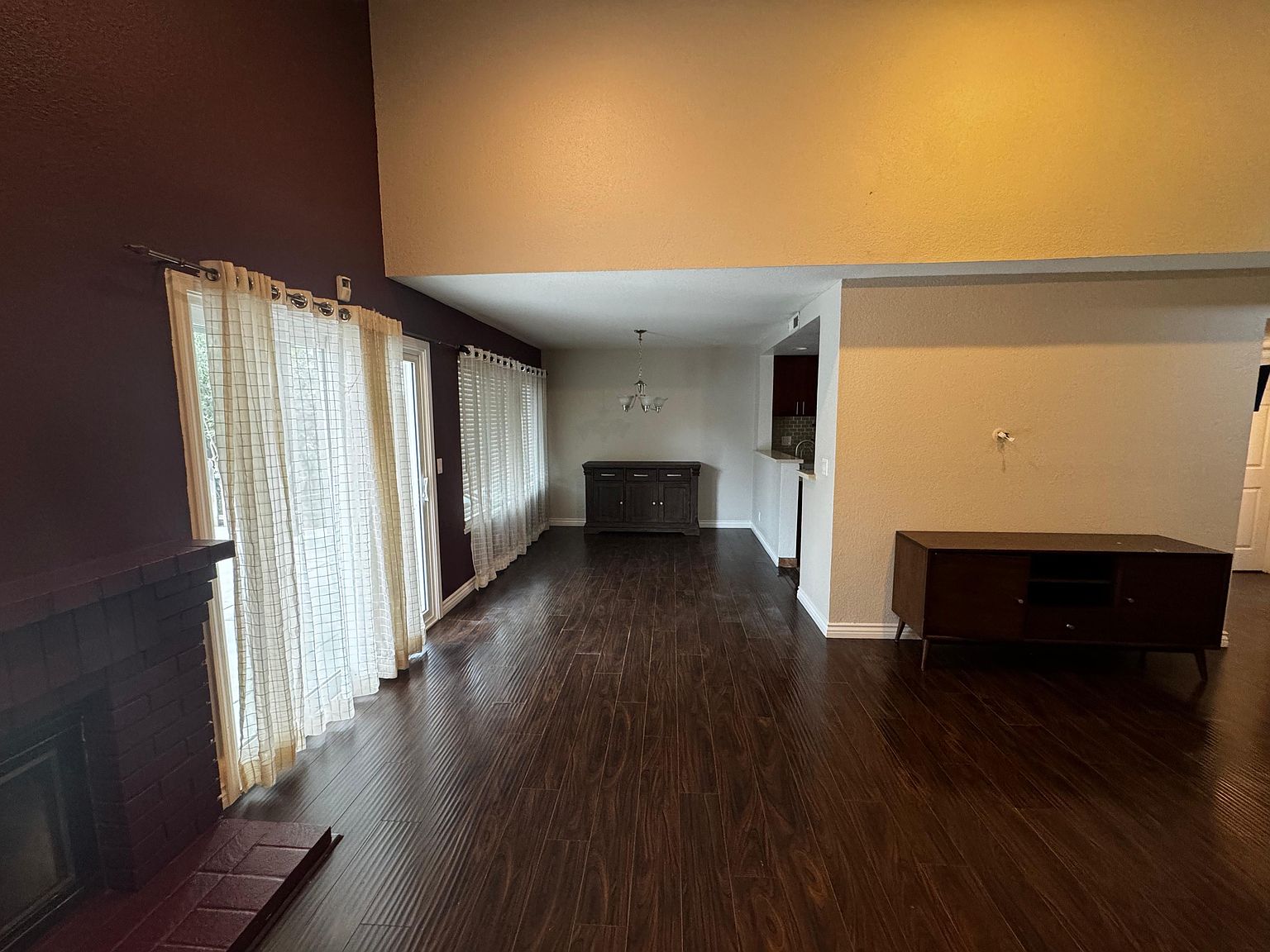 1655 Lederer Cir photo 4