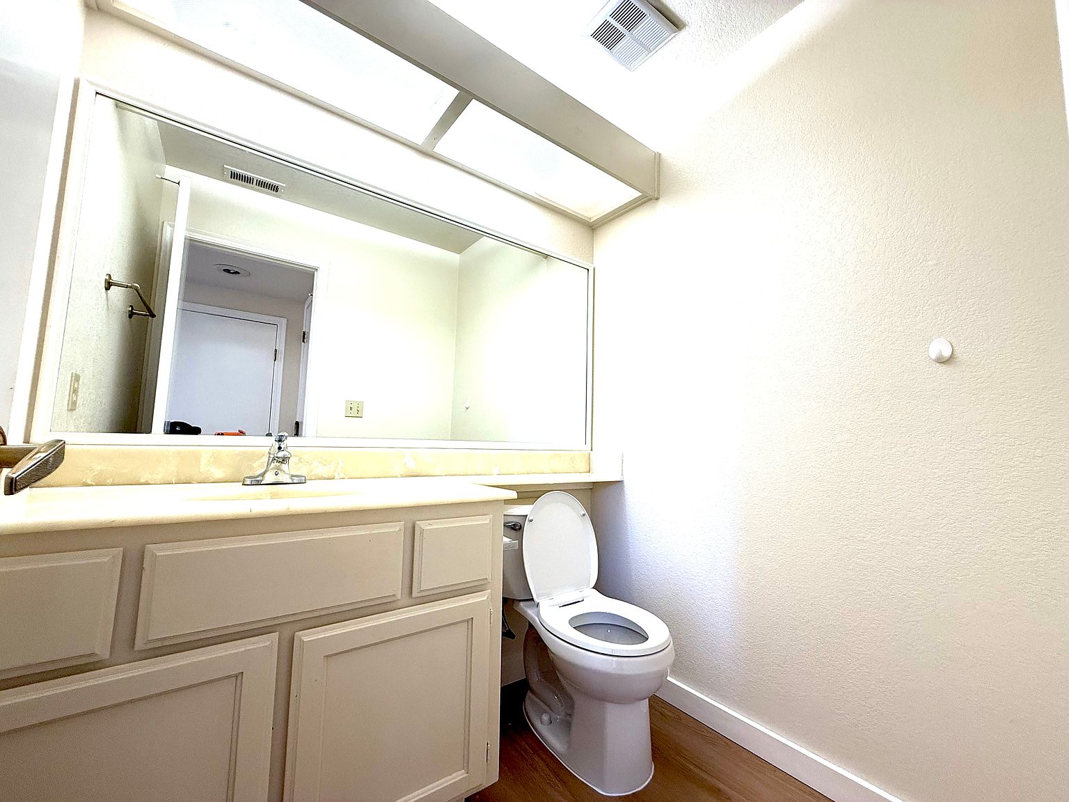 1590 Adolfo Dr photo 4