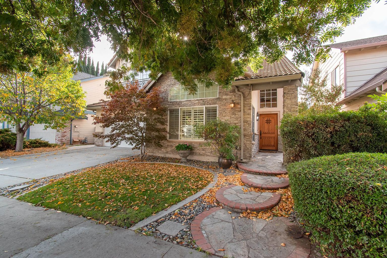 1547 Deluca Dr photo 3