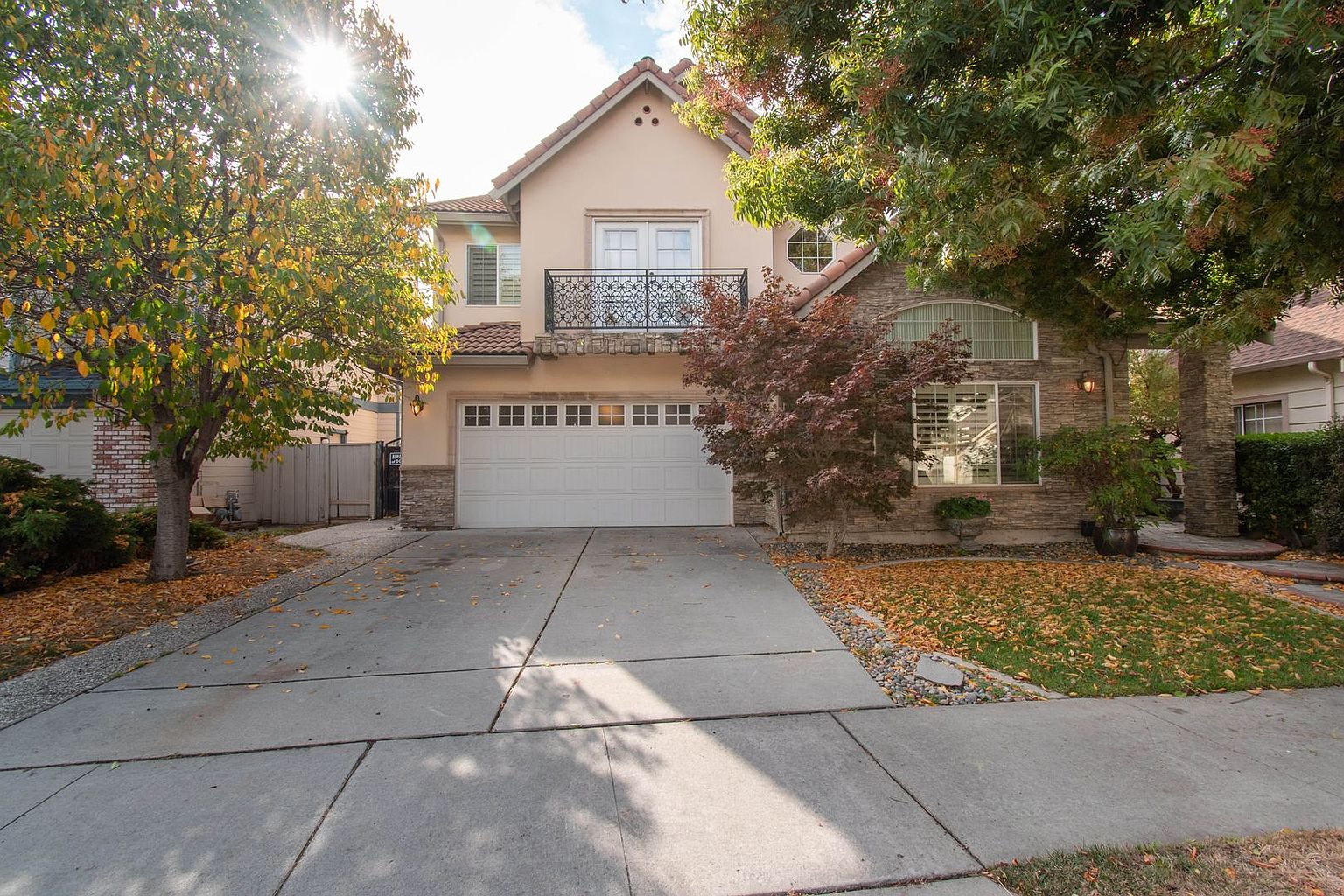 1547 Deluca Dr photo 2
