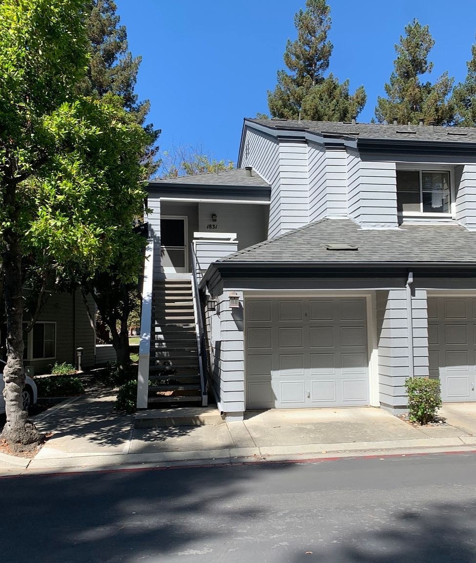 1831 Parkview Green Cir photo 3