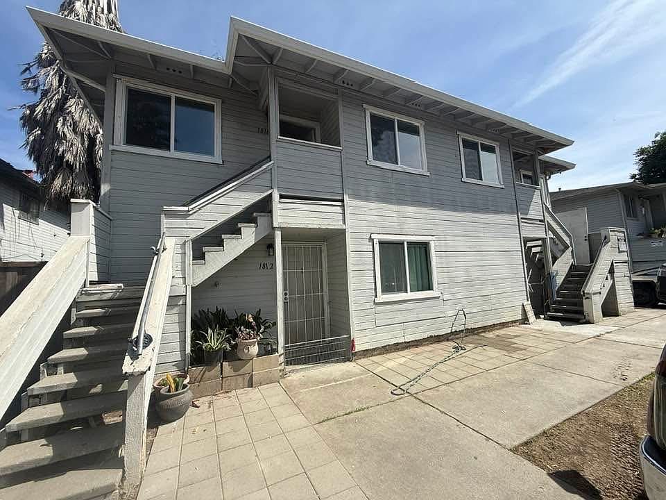 1812 Luby Dr photo 2