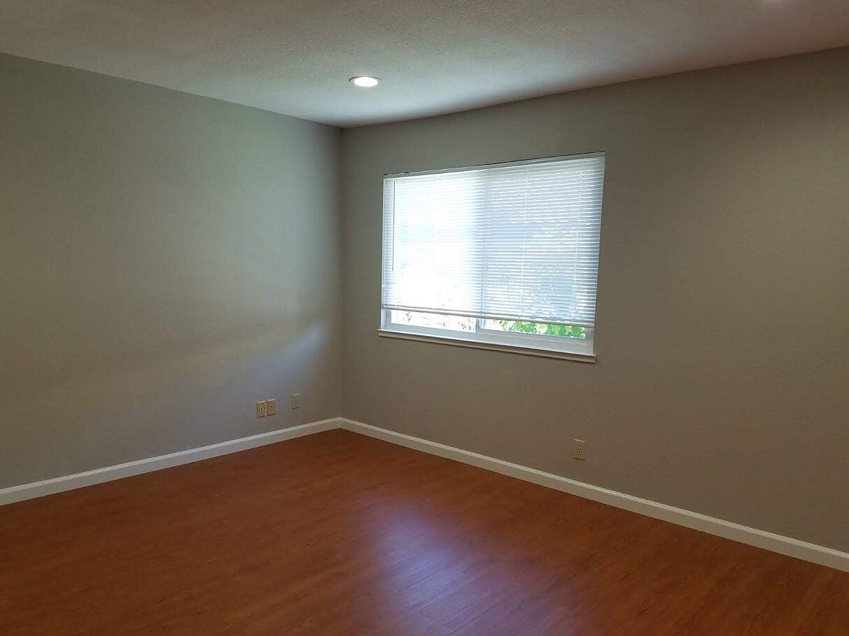 393 Englert Ct photo 5