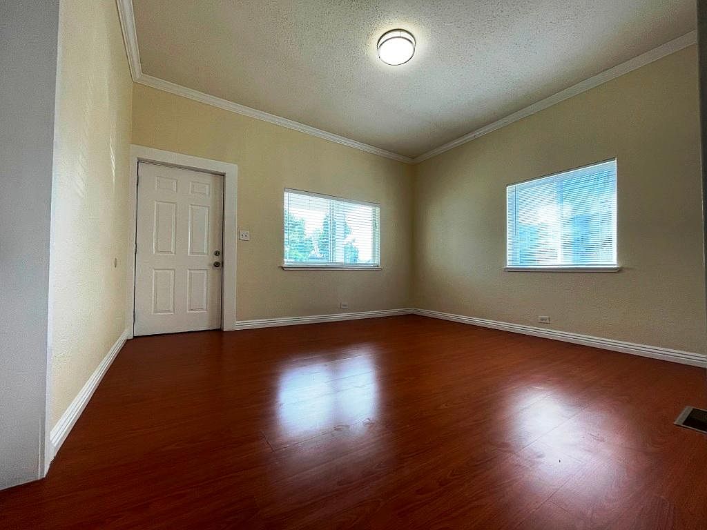 257 Sunol St photo 3