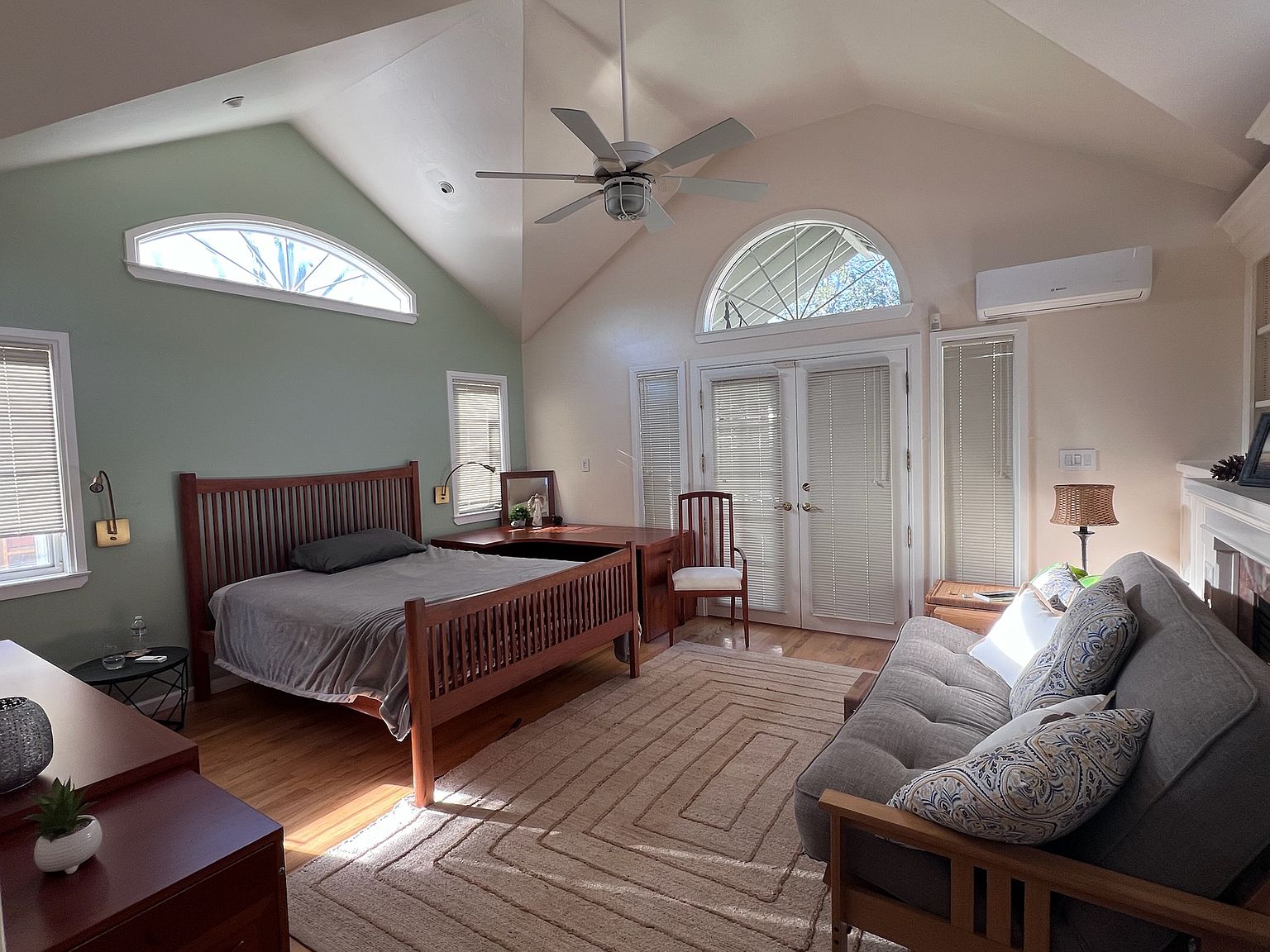 2BR/2BA Single Family House on Mcdaniel Ave · San Jose