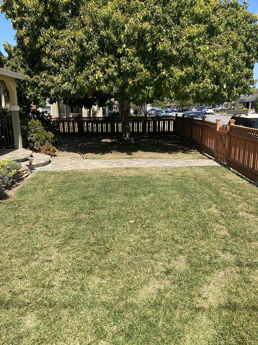 549 Laswell Ave photo 3