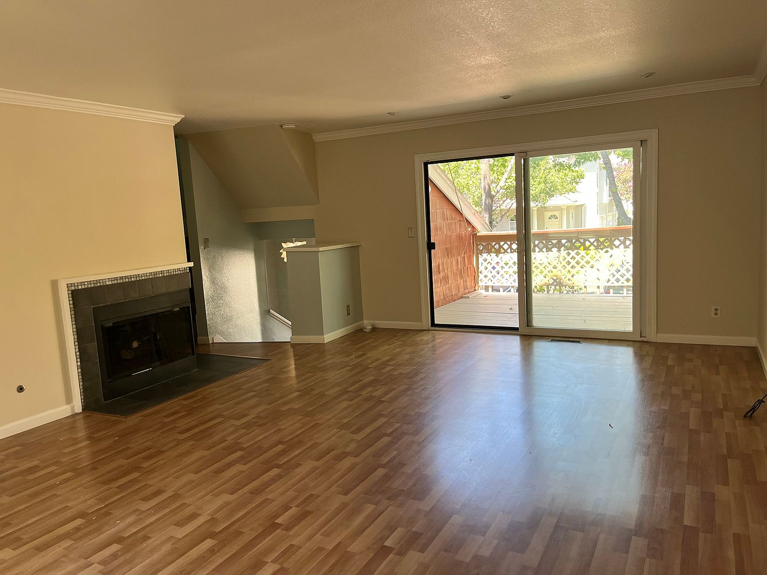 44 E Latimer Ave photo 4