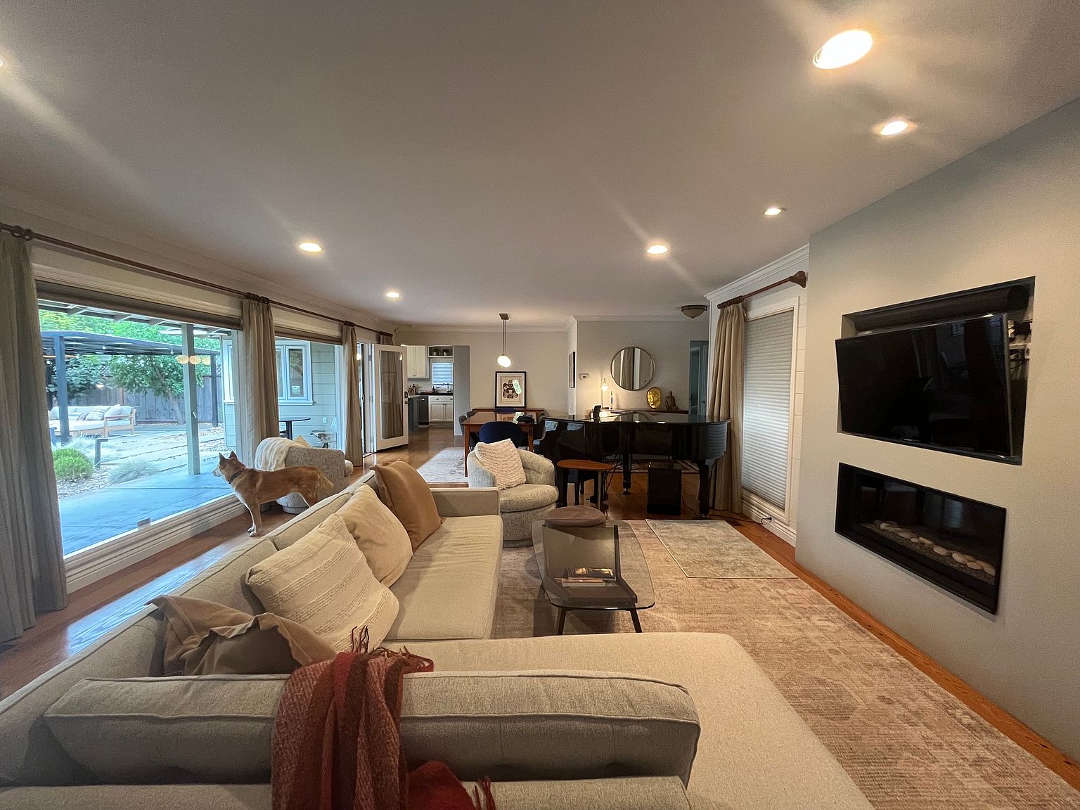 1650 Santa Lucia Dr photo 2
