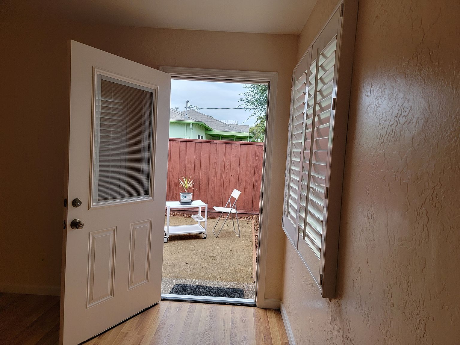 3191 Humbolt Ave photo 5