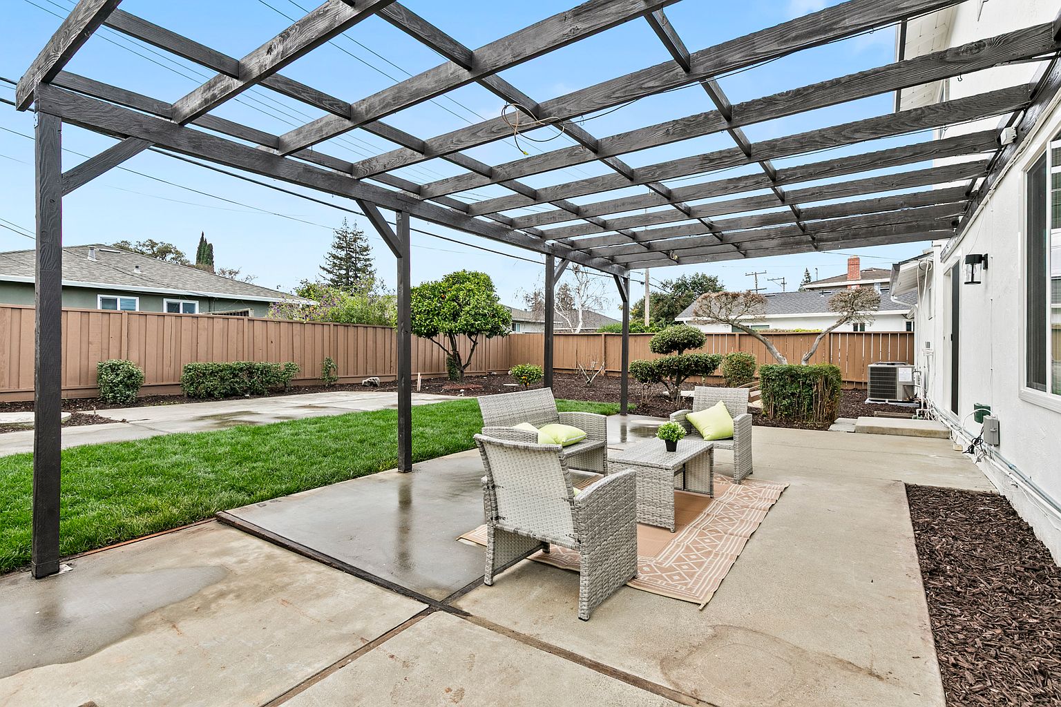 3282 Loma Alta Dr photo 5