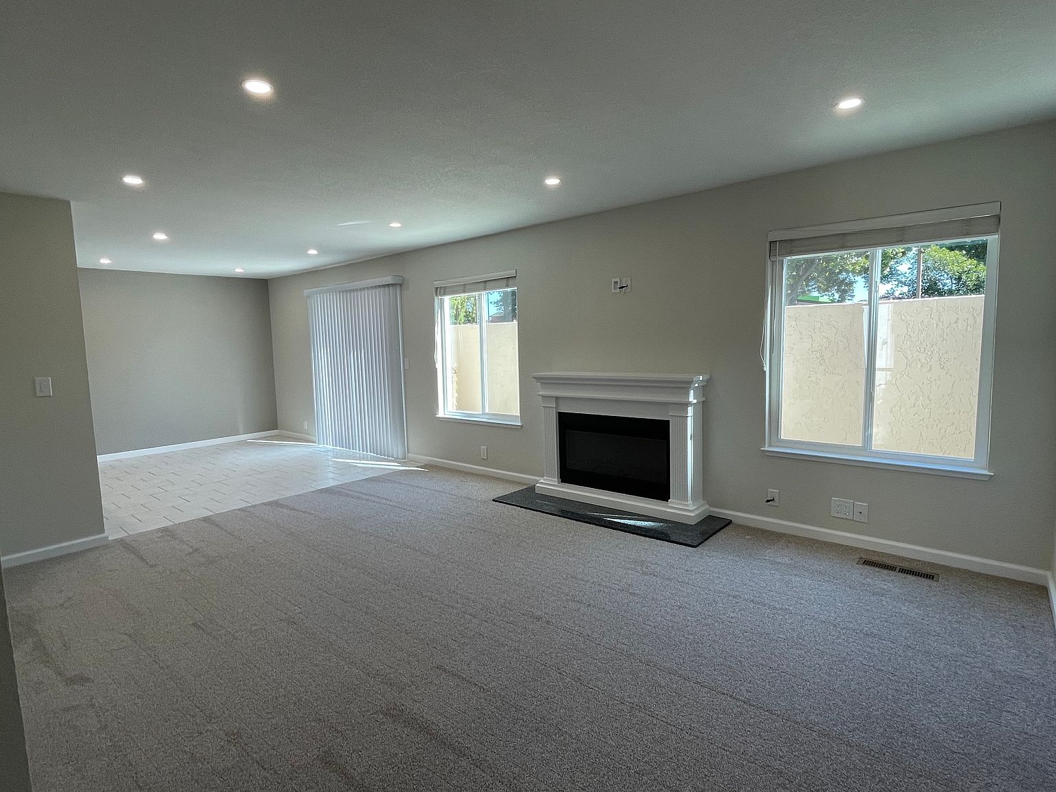 820 Bing Dr photo 4